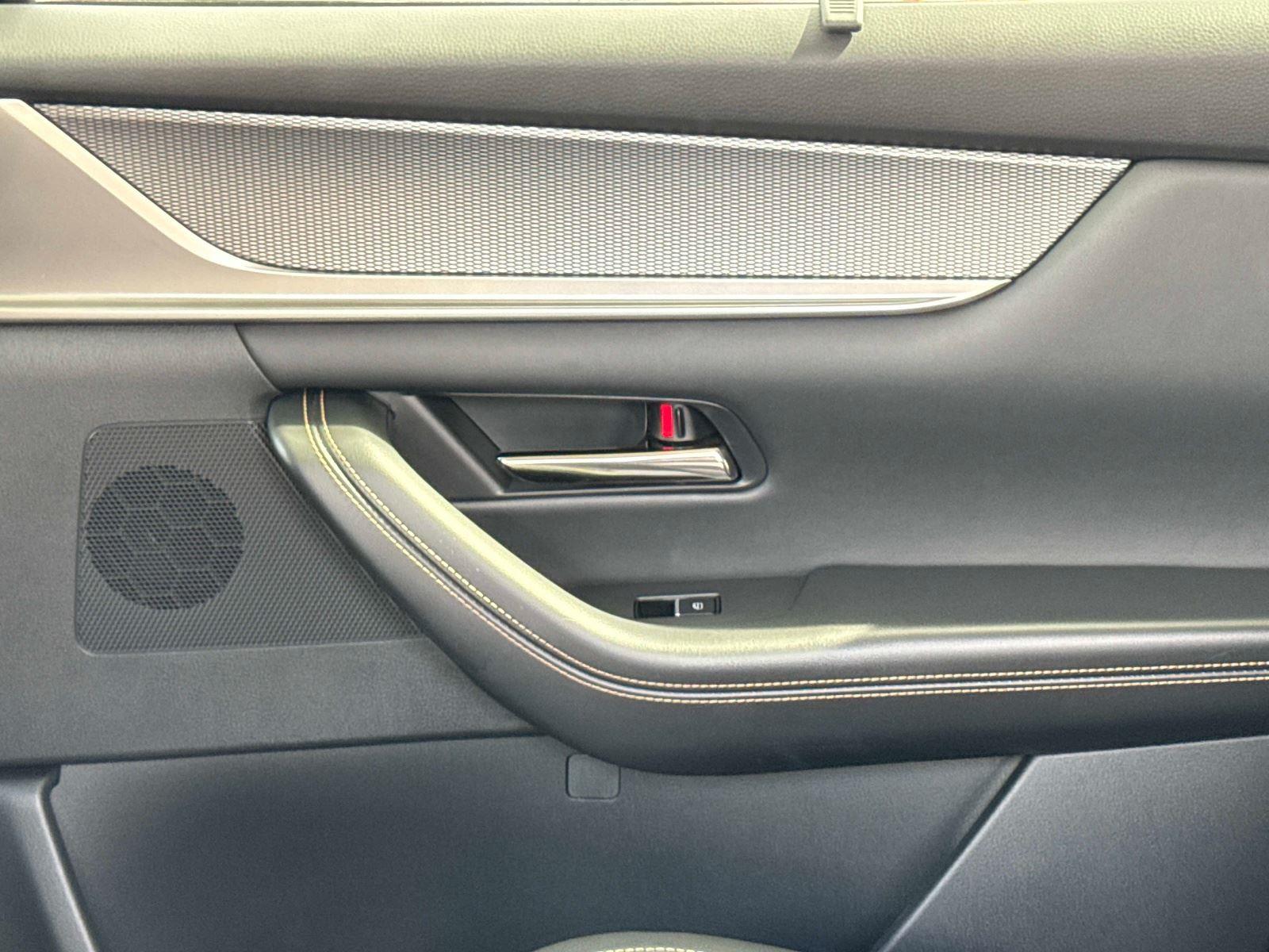 2024 Mazda CX-90 PHEV Premium