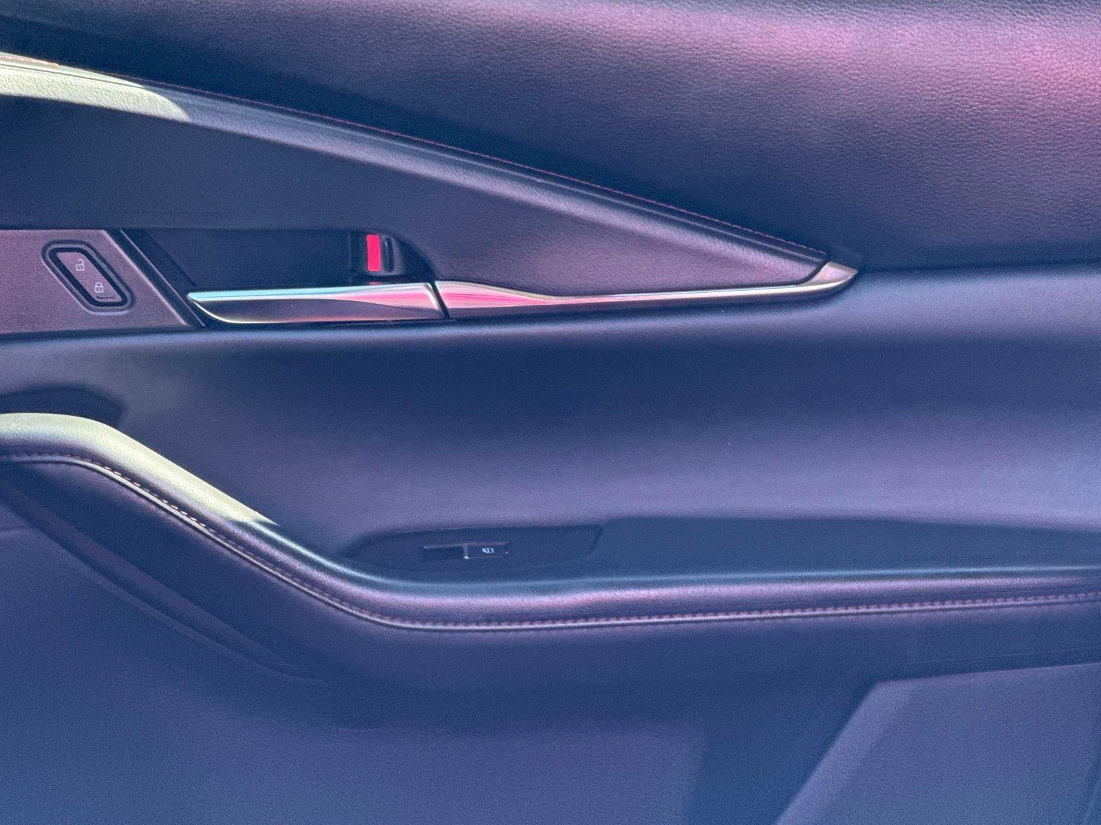 2025 Mazda CX-30 2.5 S Carbon Edition