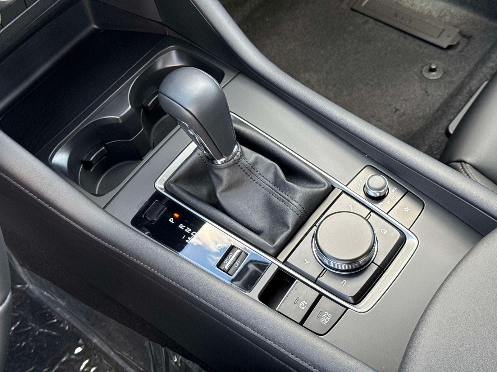 2026 MAZDA 3 SELECT SPORT