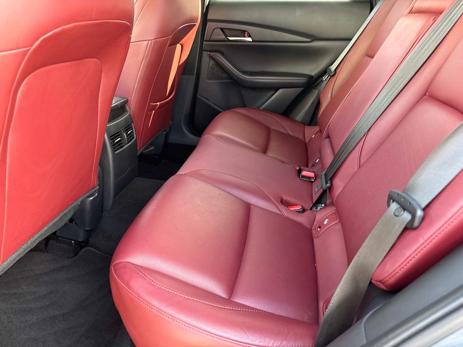 2025 MAZDA CX-30 Carbon