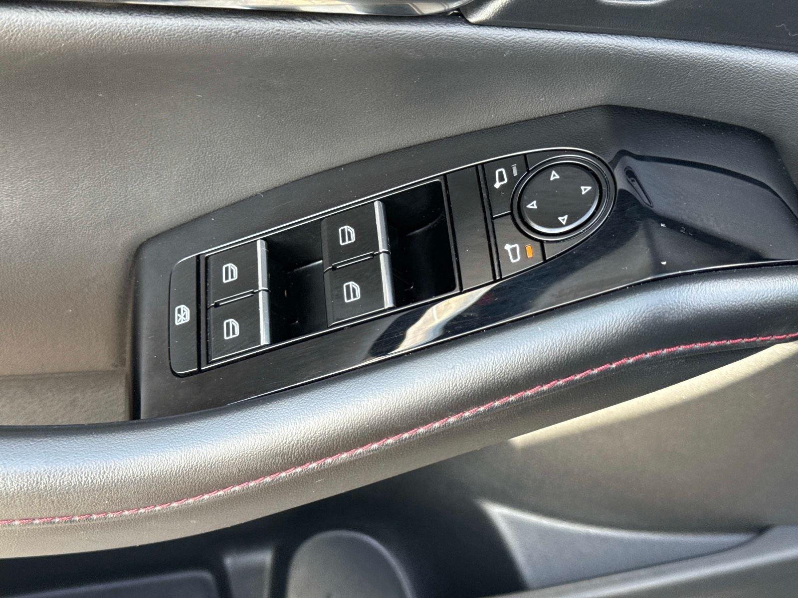 2025 MAZDA CX-30 Carbon