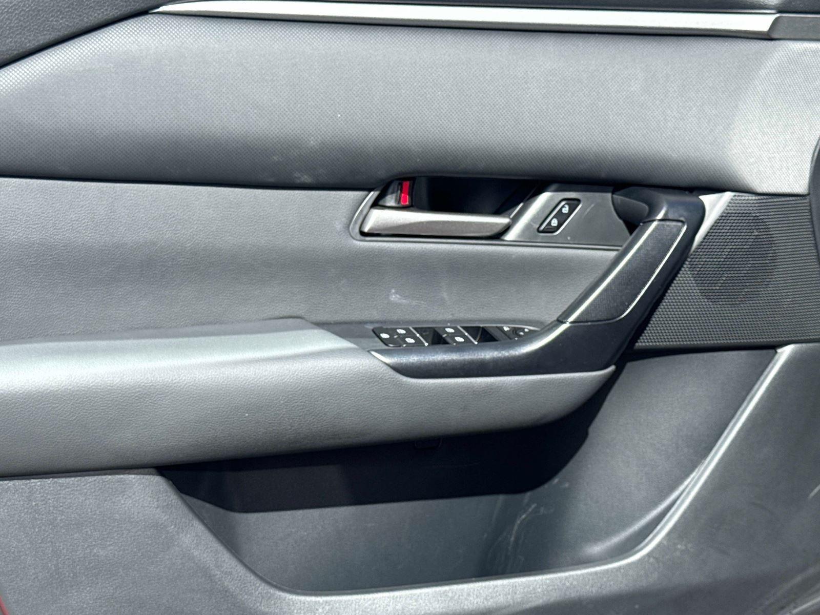 2025 Mazda CX-50 Hybrid Preferred Package