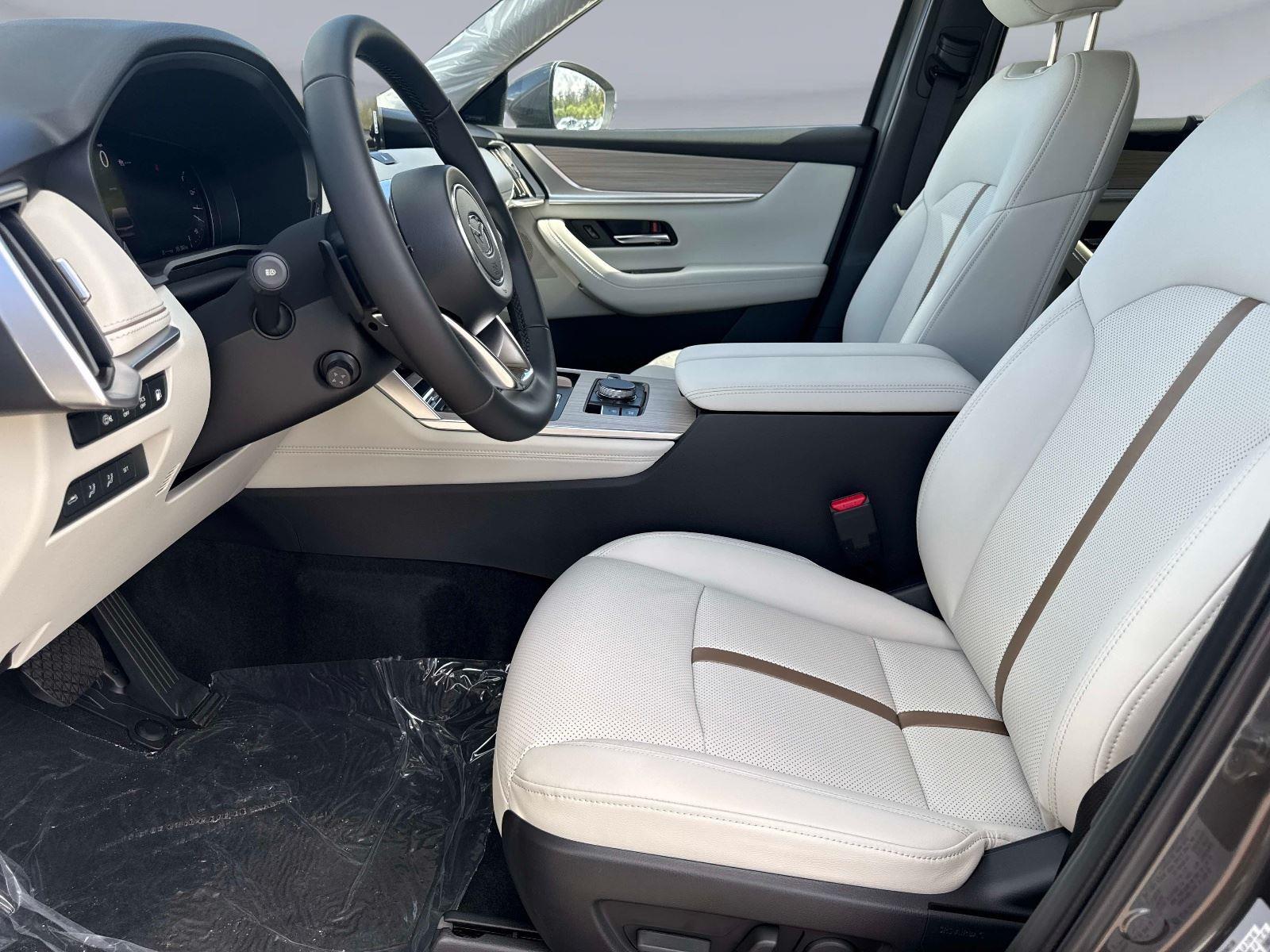 2026 Mazda CX-90 PHEV Premium Plus