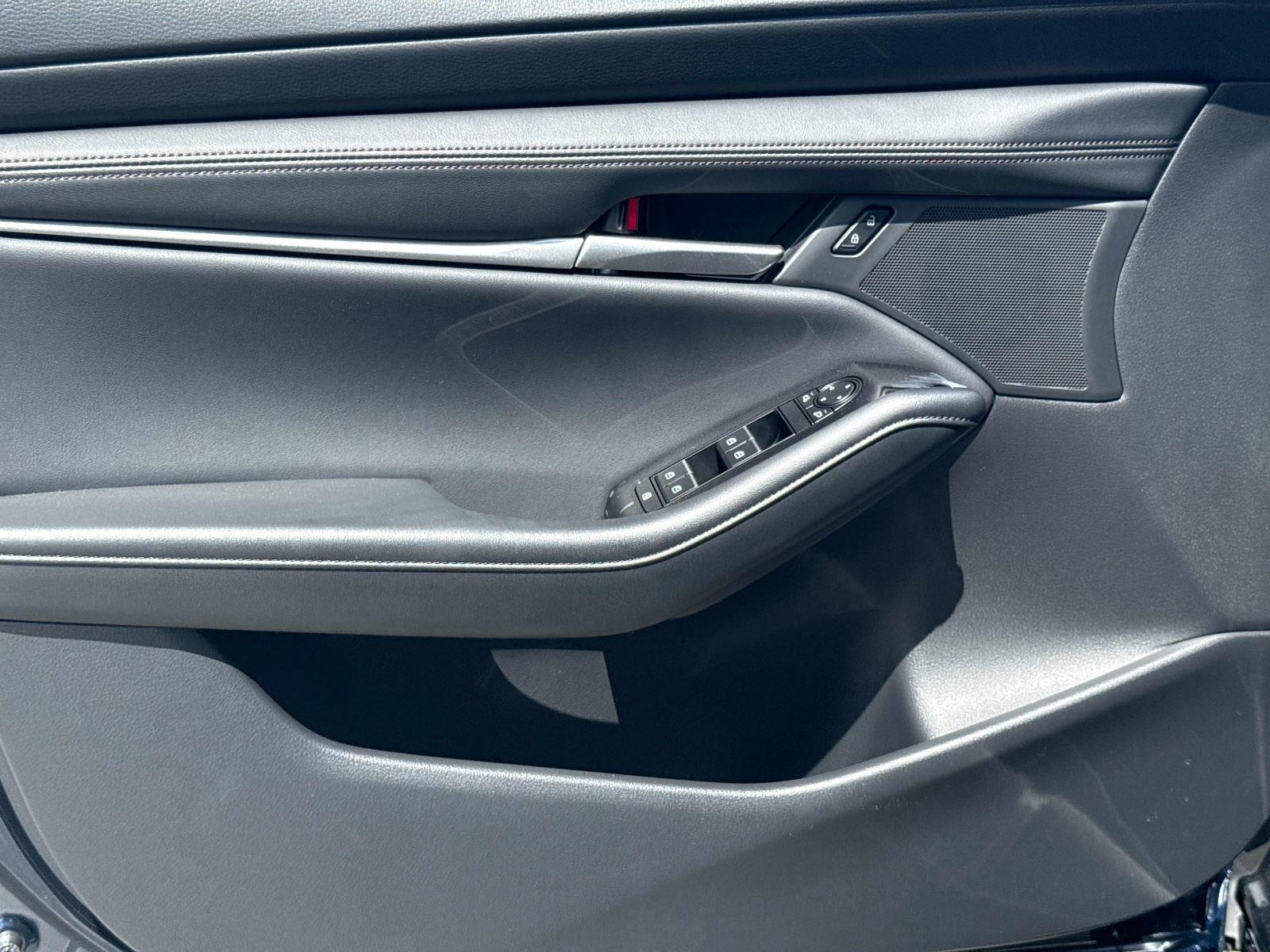 2026 Mazda Mazda3 Hatchback 2.5 S Select Sport