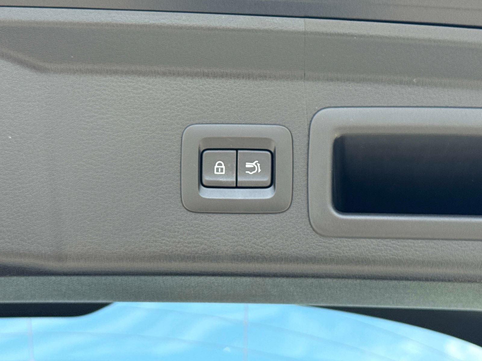 2026 MAZDA CX-30 PREMIUM P