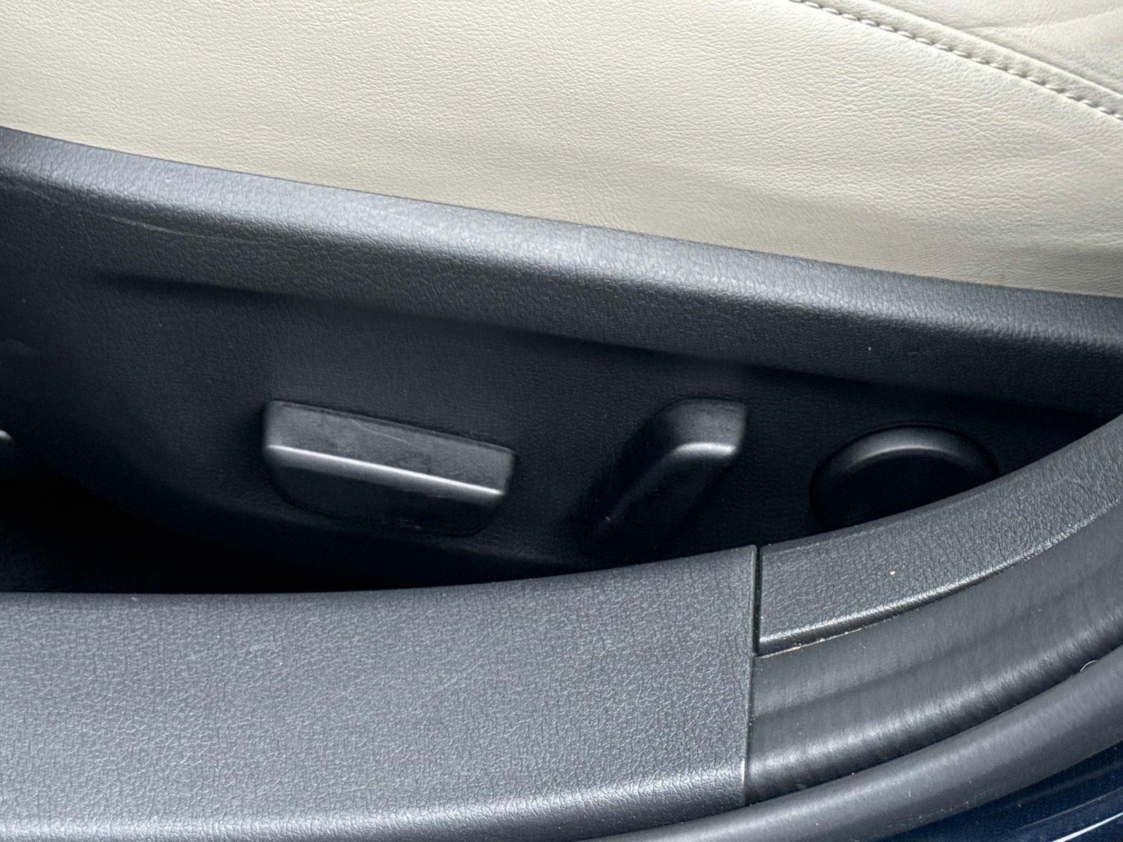 2023 Mazda Mazda3 Hatchback 2.5 S Preferred