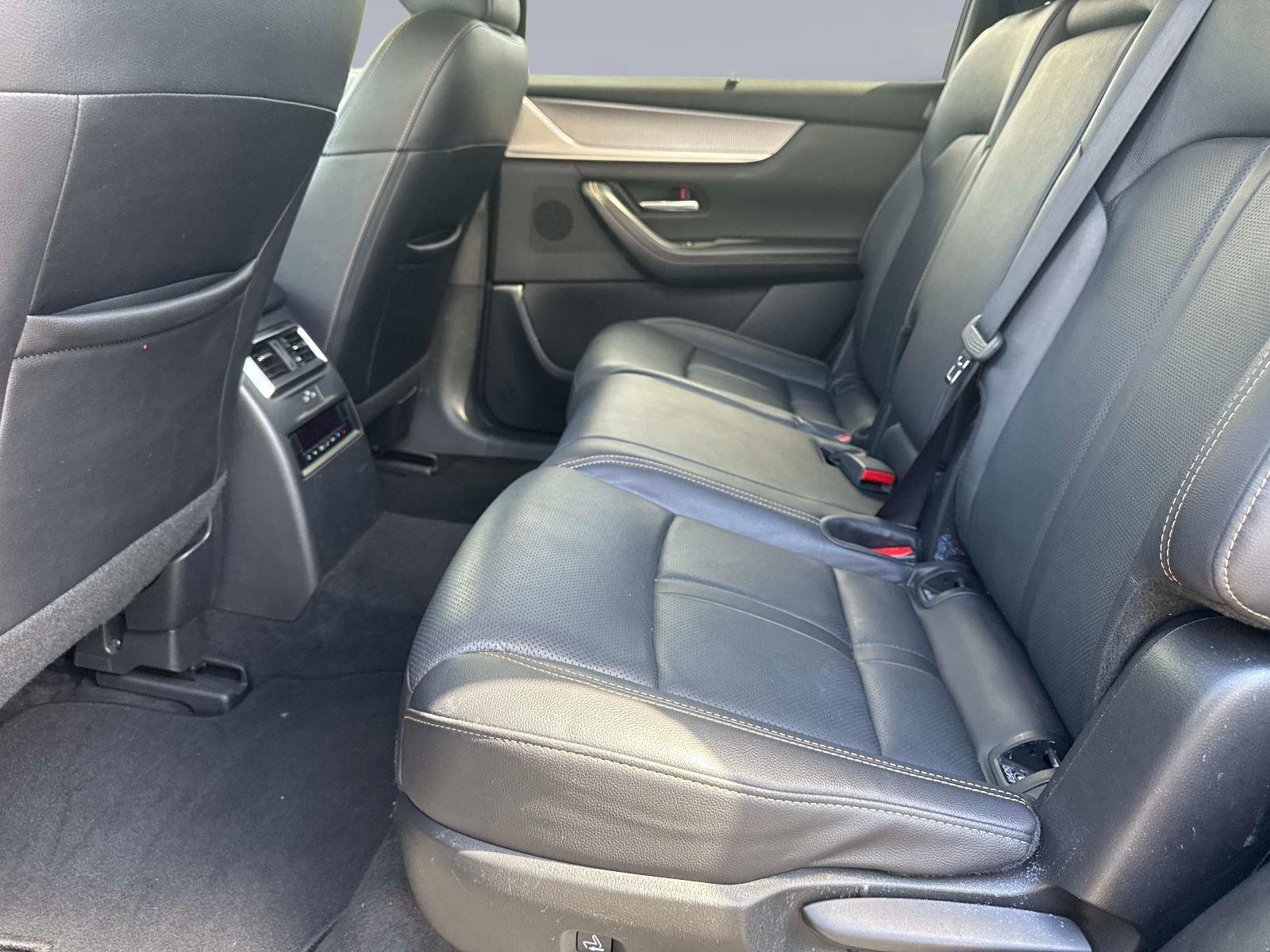 2025 Mazda CX-90 Preferred Package