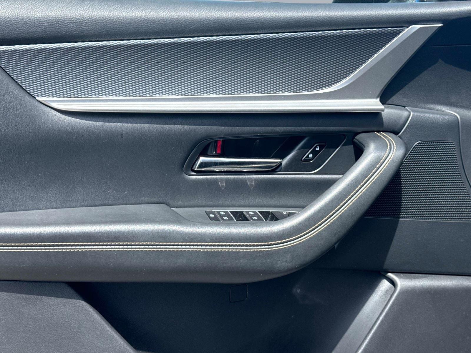 2025 Mazda CX-90 Preferred Package