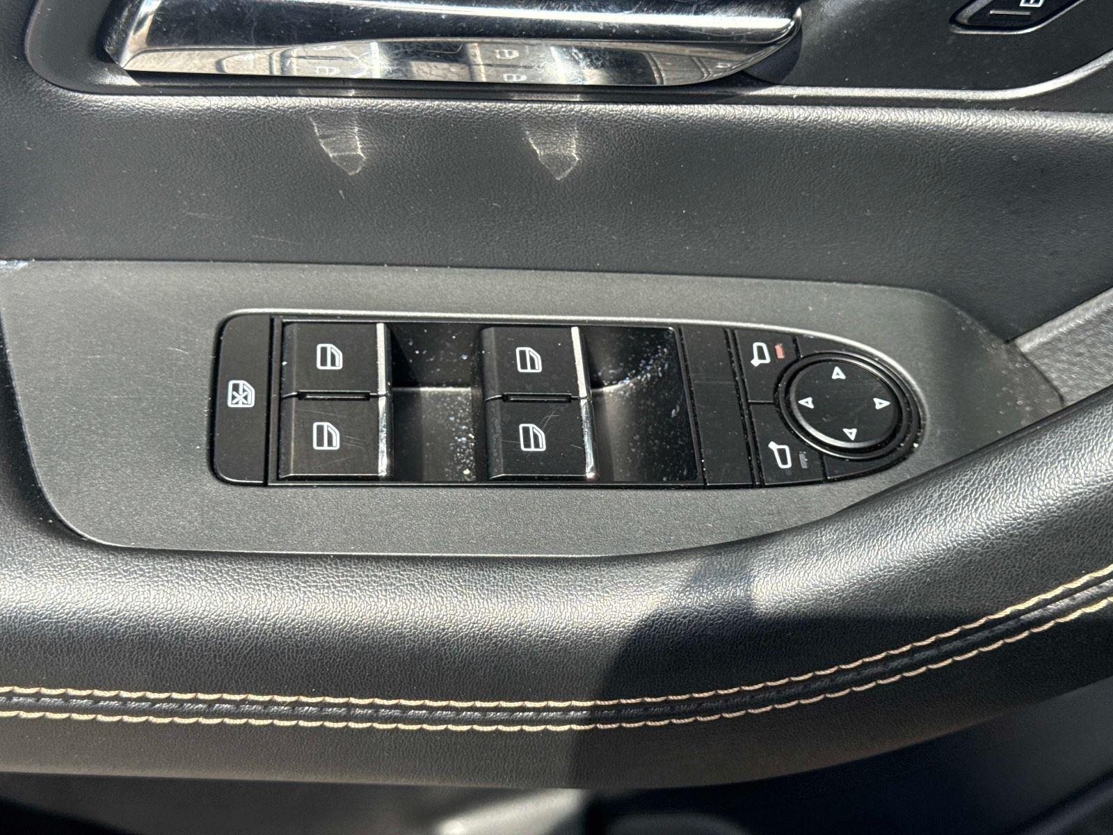 2025 Mazda CX-90 Preferred Package