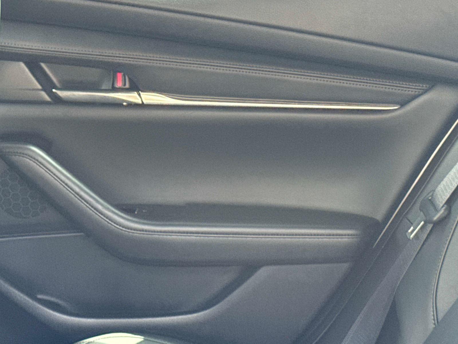 2023 Mazda Mazda3 Hatchback 2.5 S Preferred