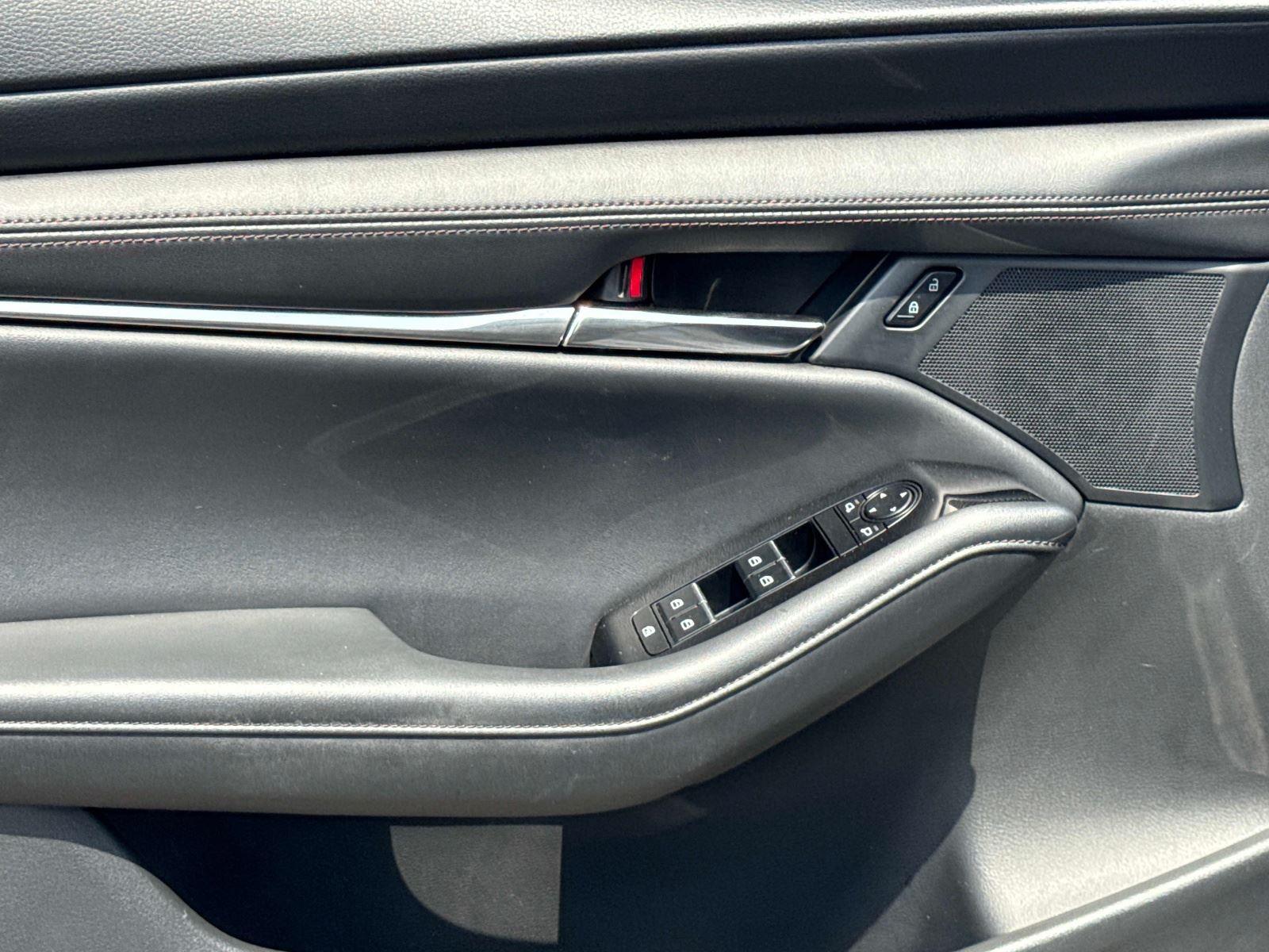 2023 Mazda Mazda3 Hatchback 2.5 S Preferred