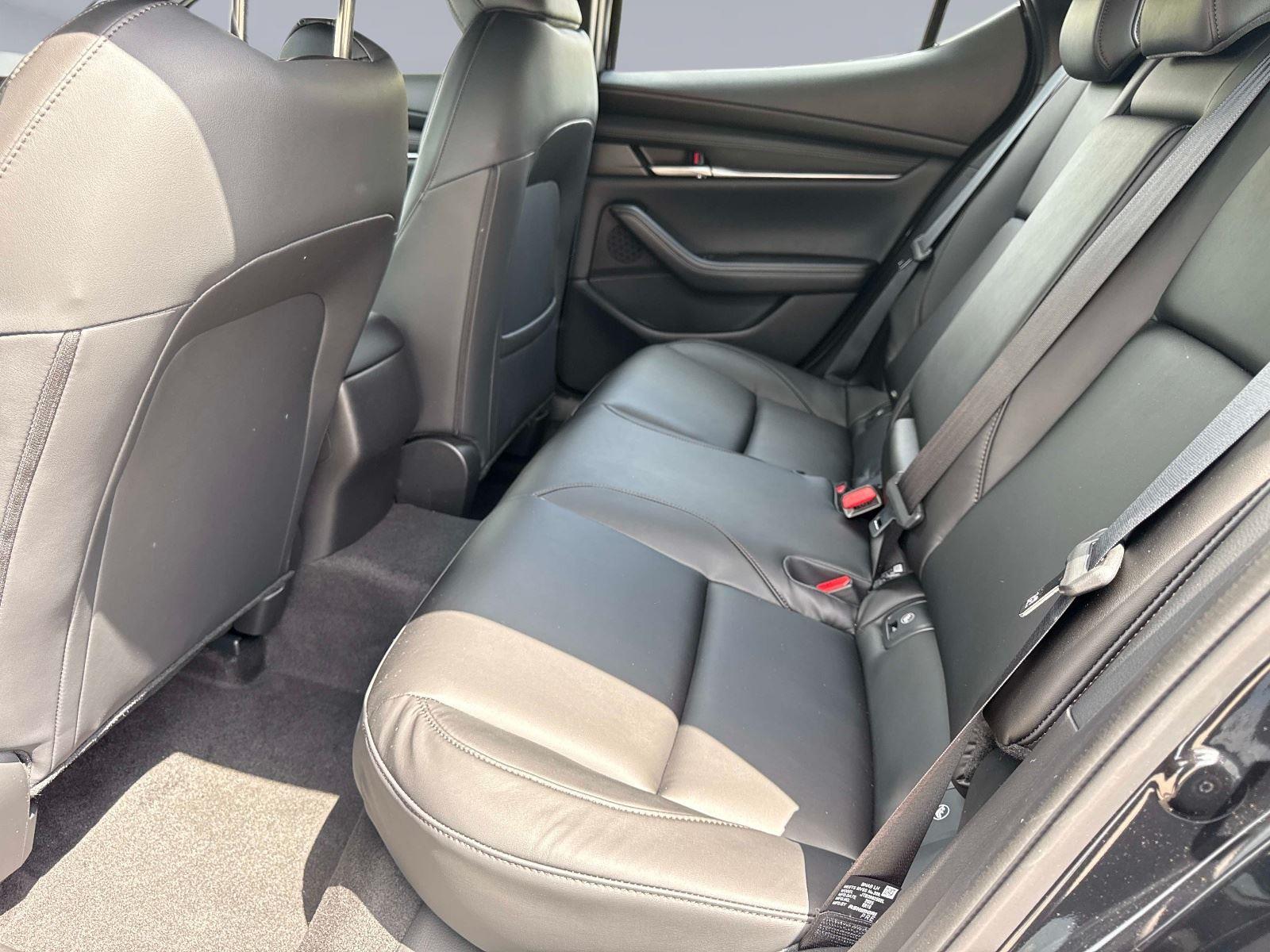 2026 Mazda Mazda3 Hatchback 2.5 S Select Sport