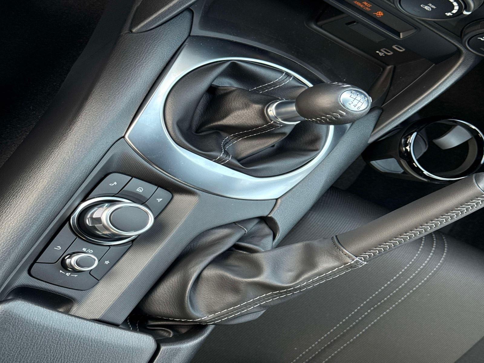 2026 Mazda MX-5 Miata Sport