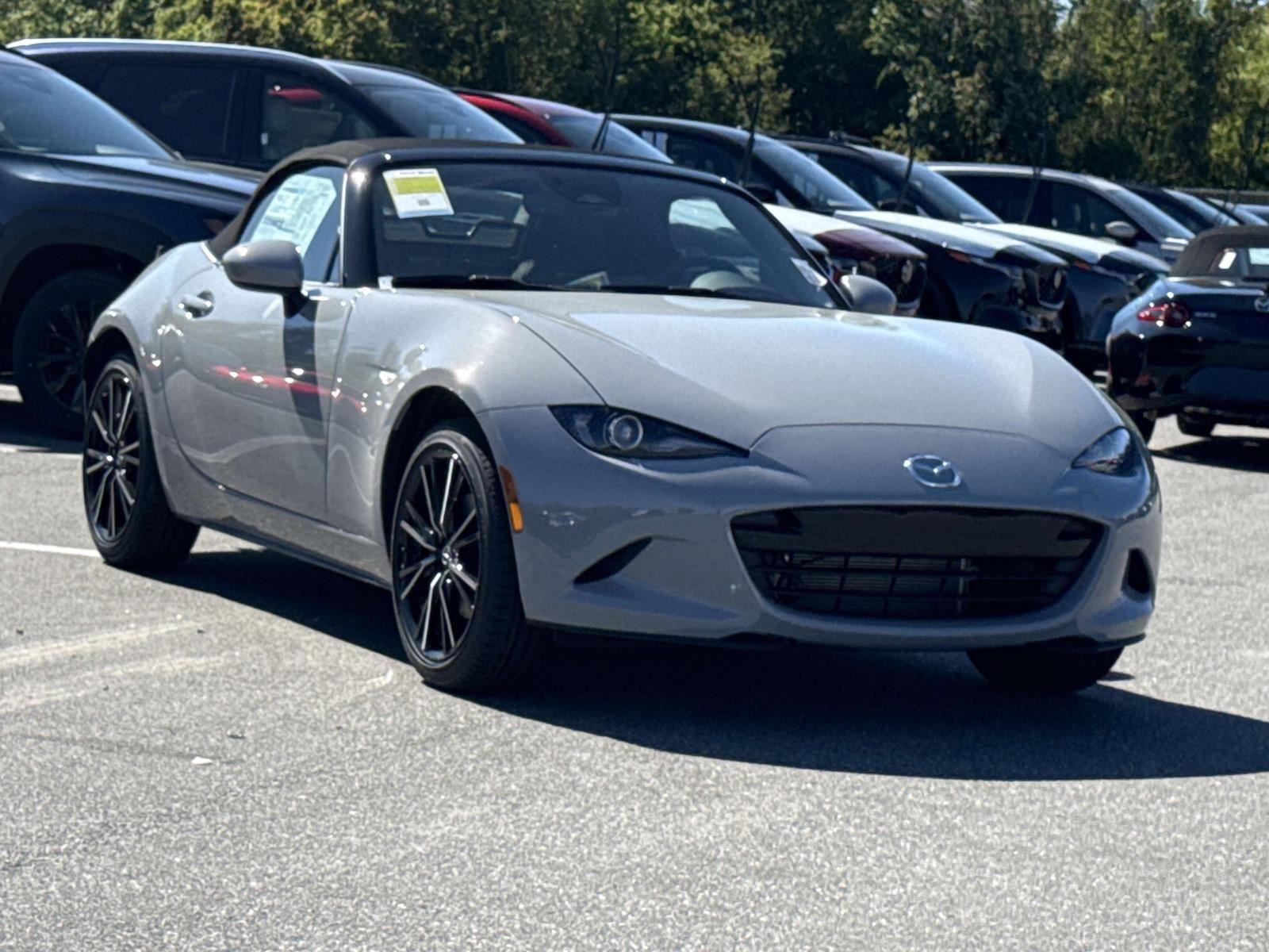 2026 Mazda MX-5 Miata RF Grand Touring RWD