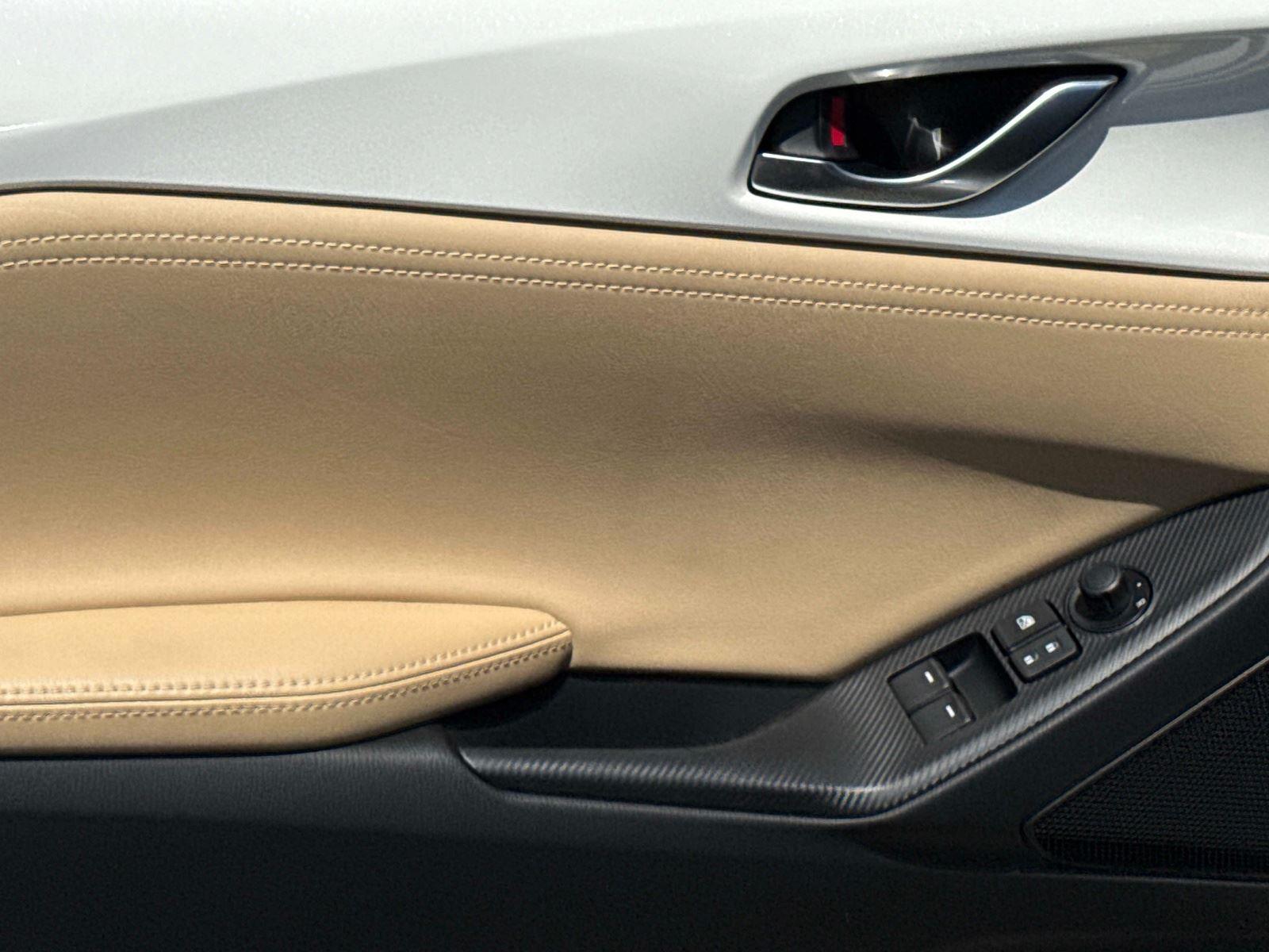 2026 Mazda MX-5 Miata RF Grand Touring