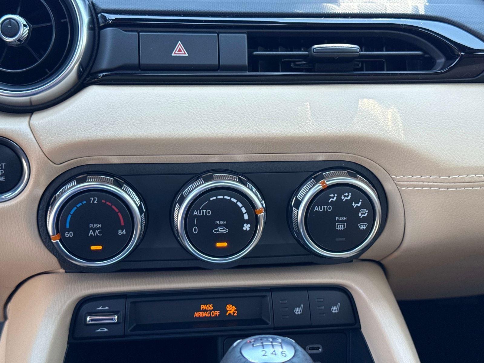 2026 Mazda MX-5 Miata RF Grand Touring