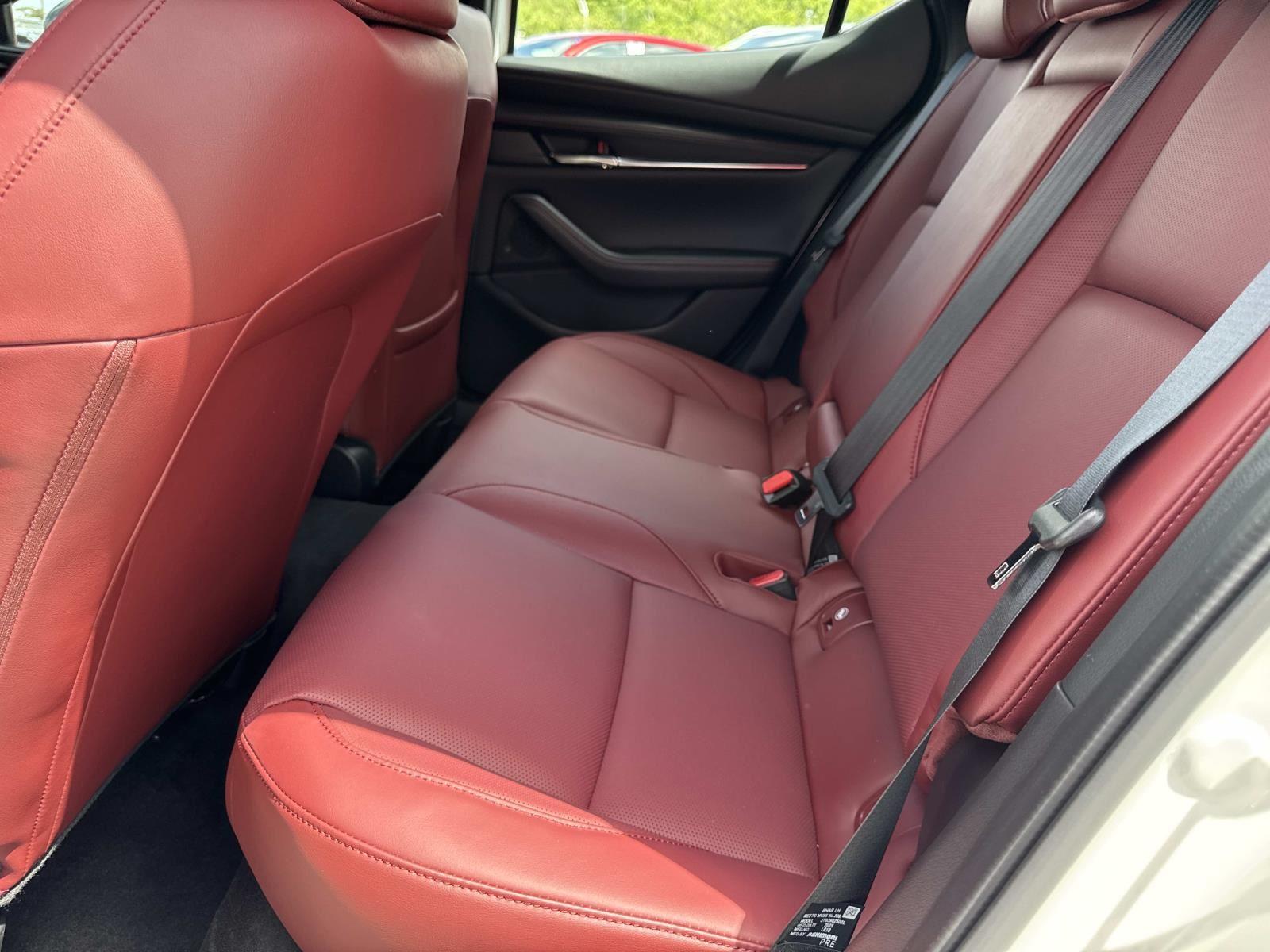 2026 Mazda Mazda3 Hatchback 2.5 S Carbon Edition