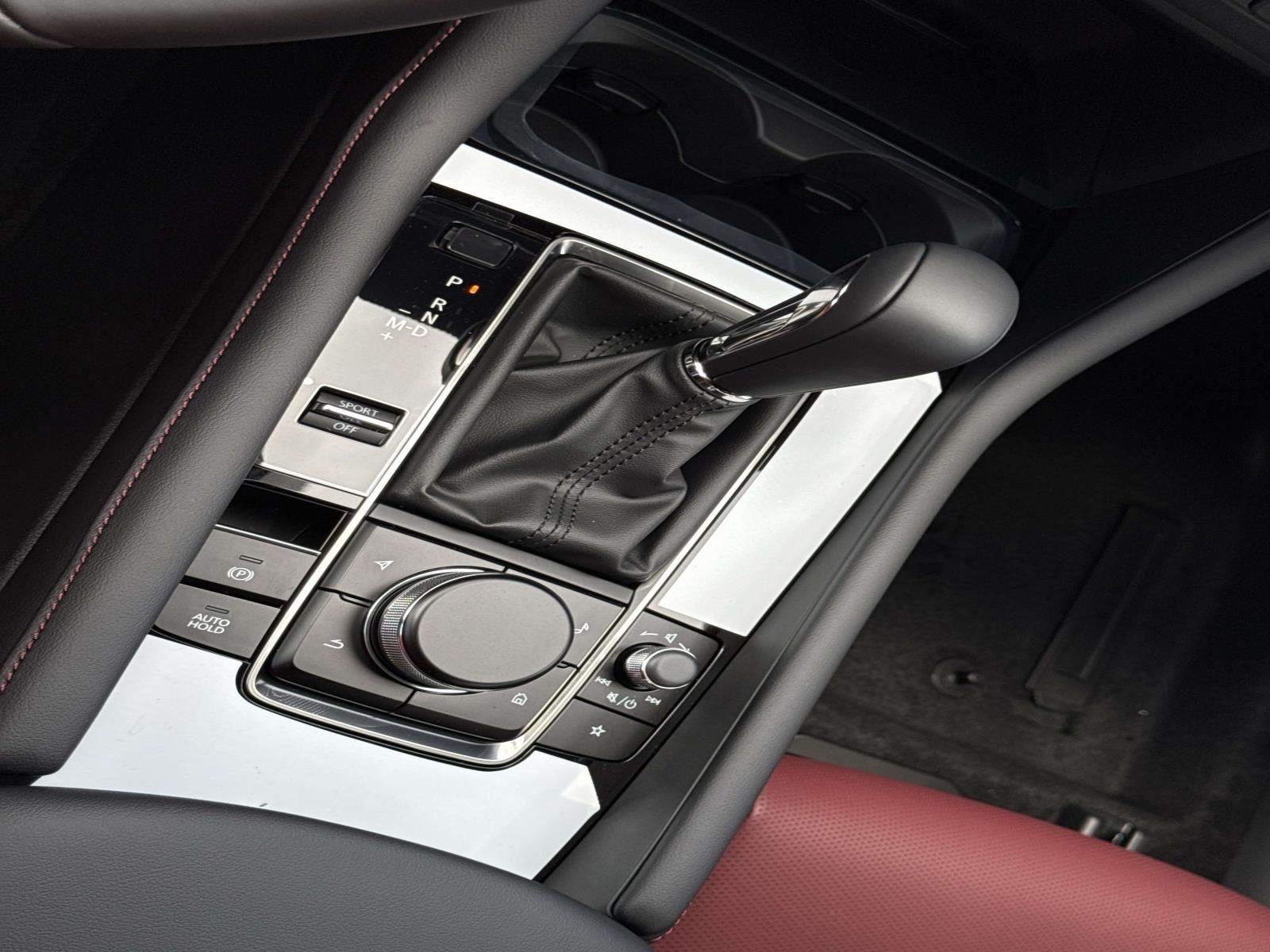 2026 Mazda Mazda3 Hatchback 2.5 S Carbon Edition