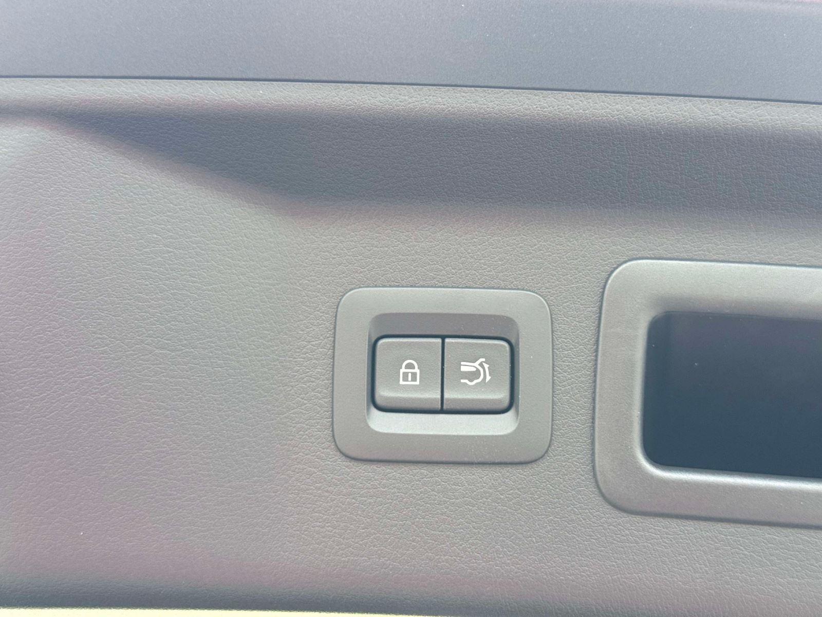 2026 Mazda CX-70 PHEV SC