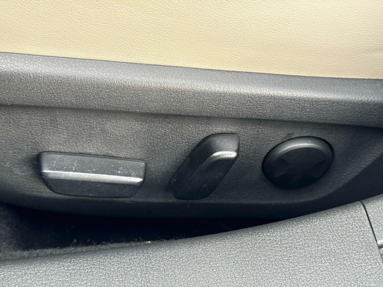 2023 Mazda Mazda3 Sedan 2.5 S Preferred