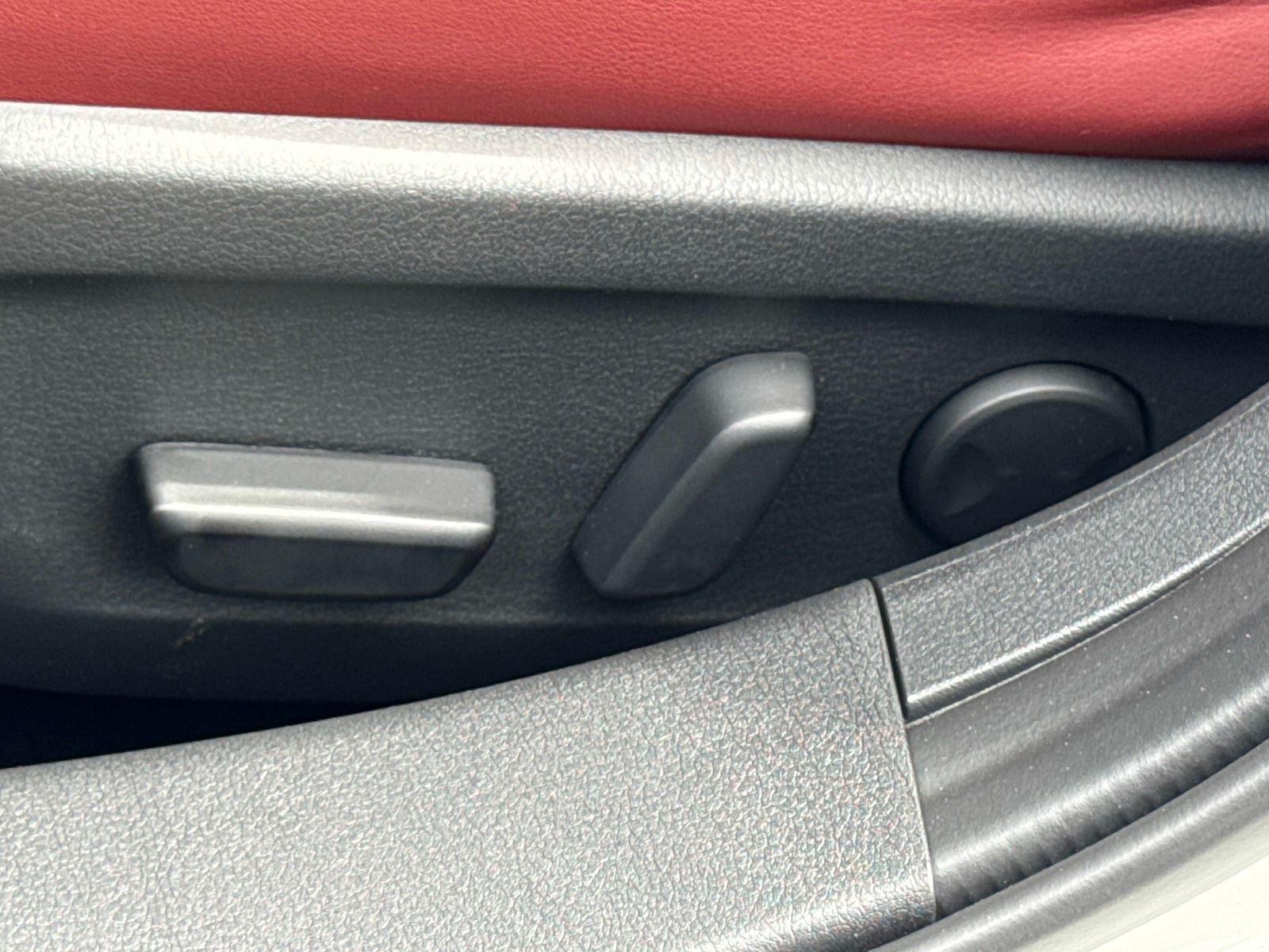 2026 Mazda Mazda3 Hatchback 2.5 S Carbon Edition