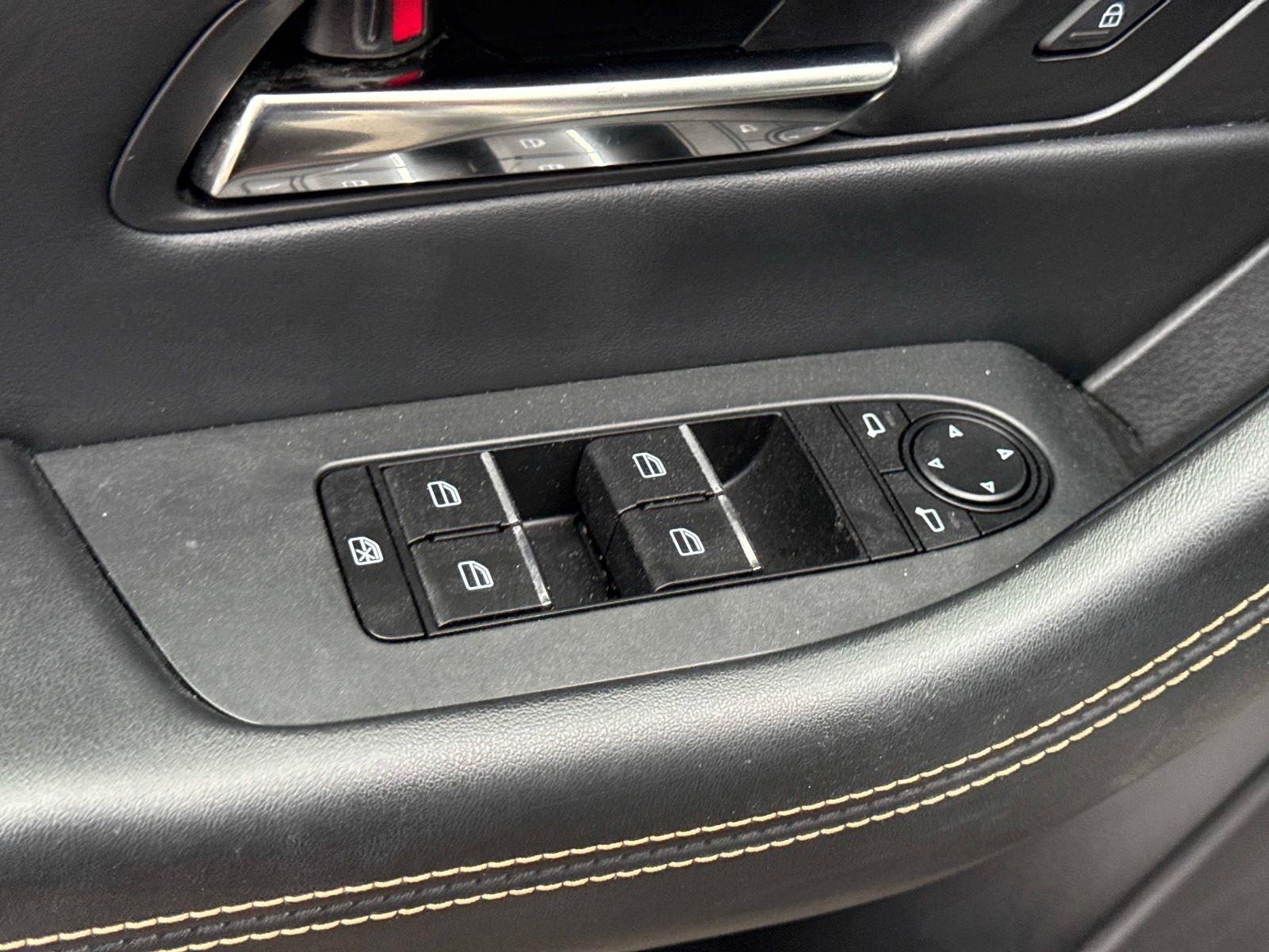 2025 Mazda CX-90 Preferred Package