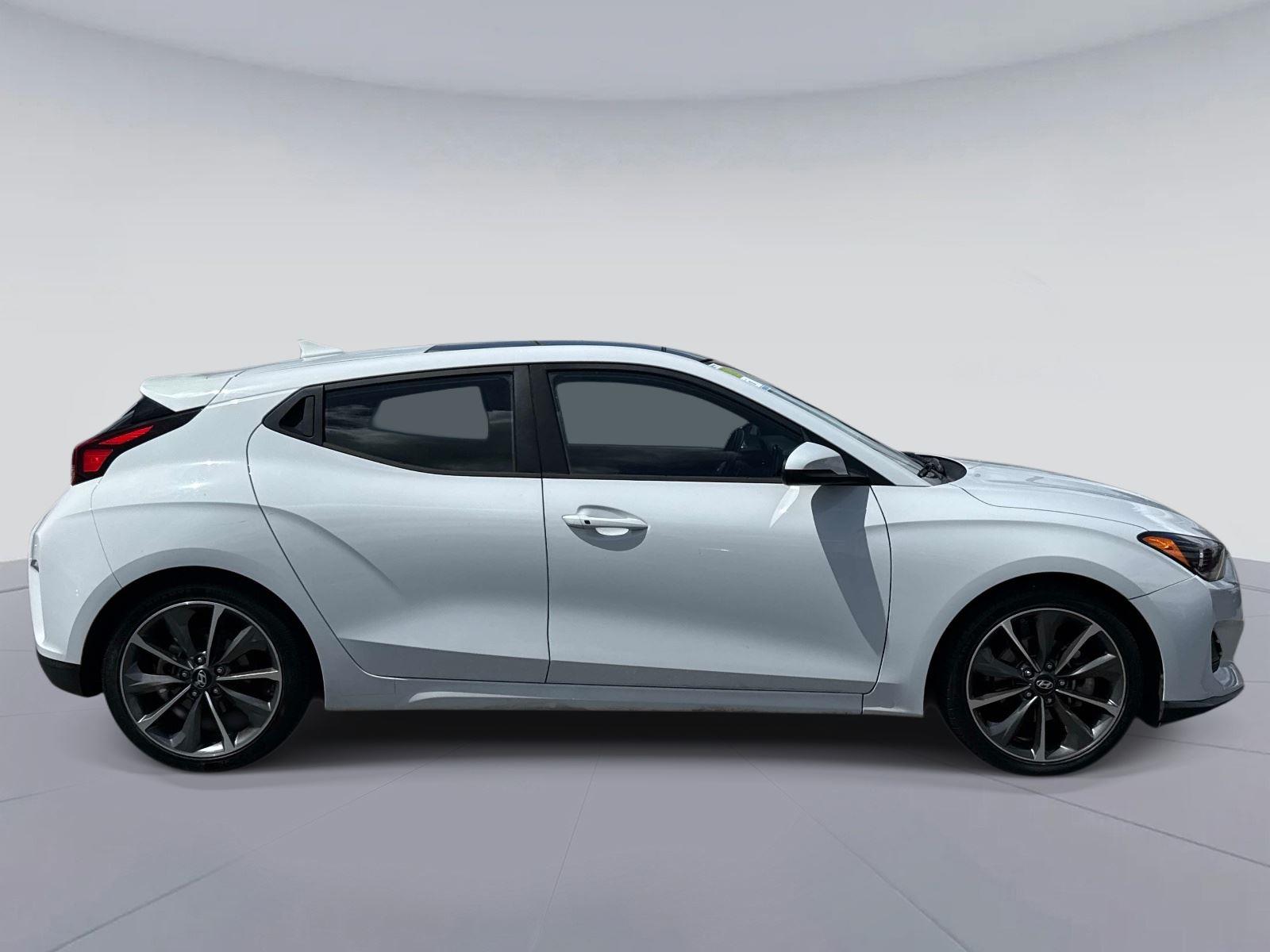 2020 Hyundai Veloster 2.0 Premium
