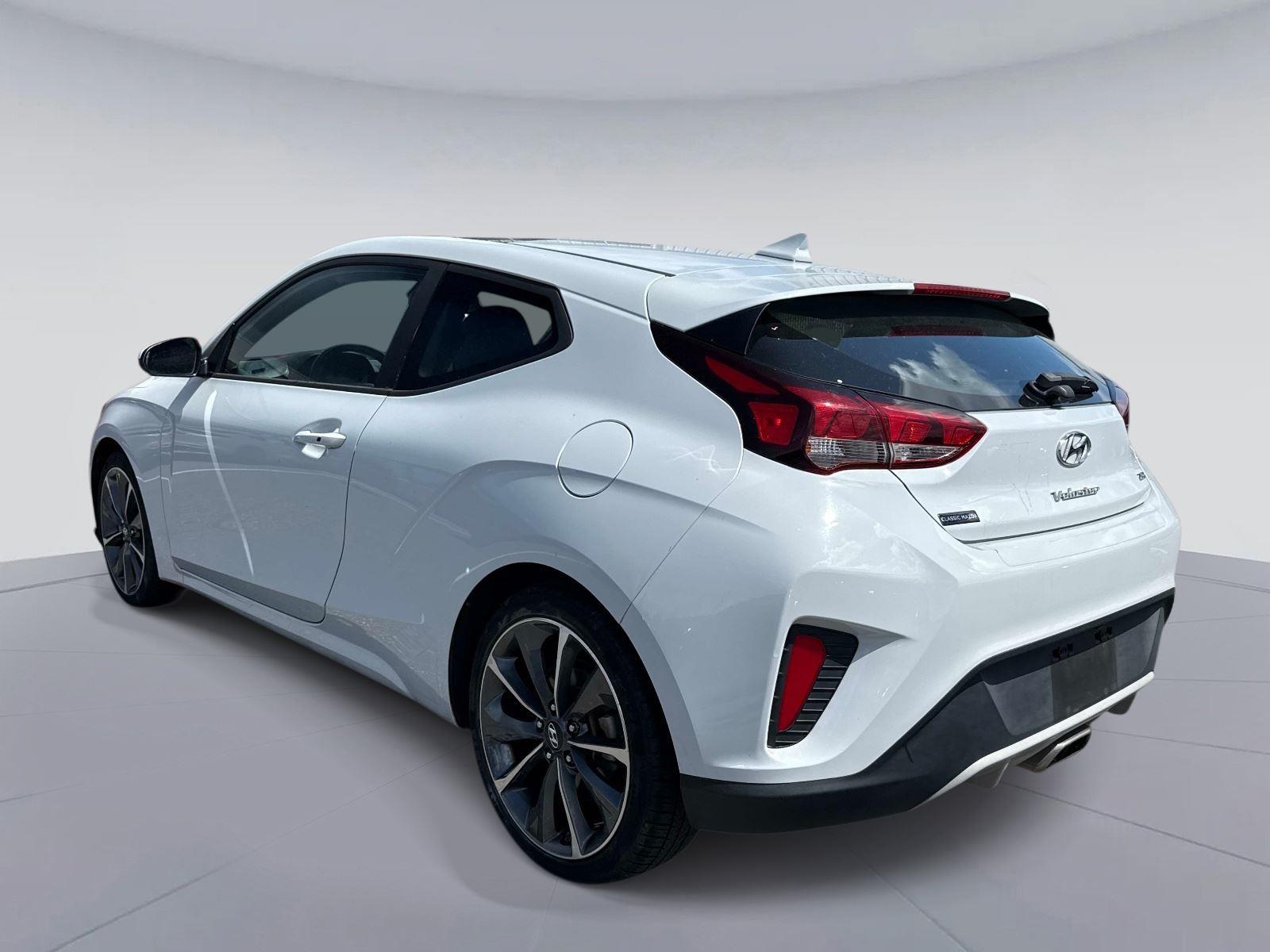 2020 Hyundai Veloster 2.0 Premium