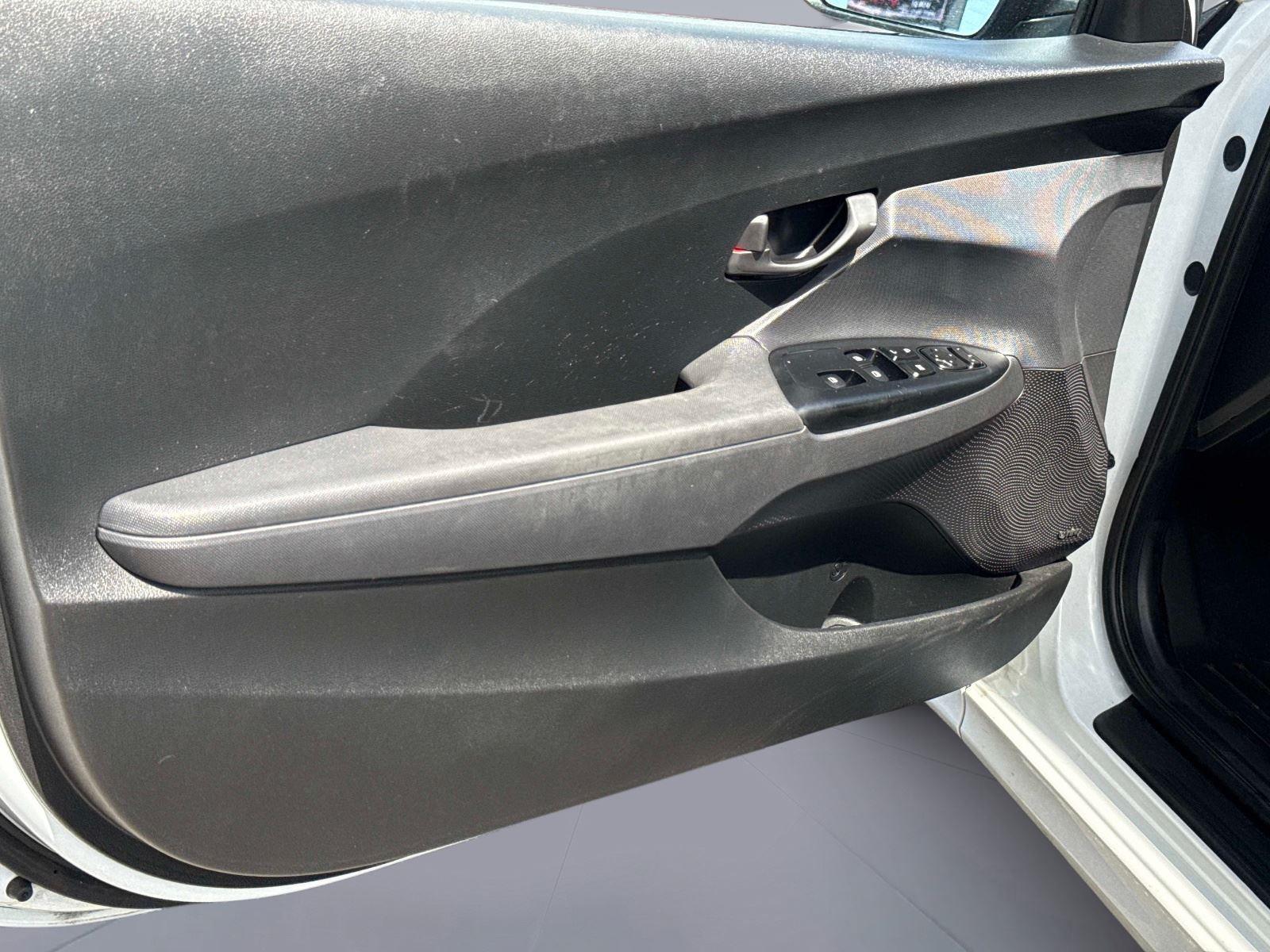 2020 Hyundai Veloster 2.0 Premium