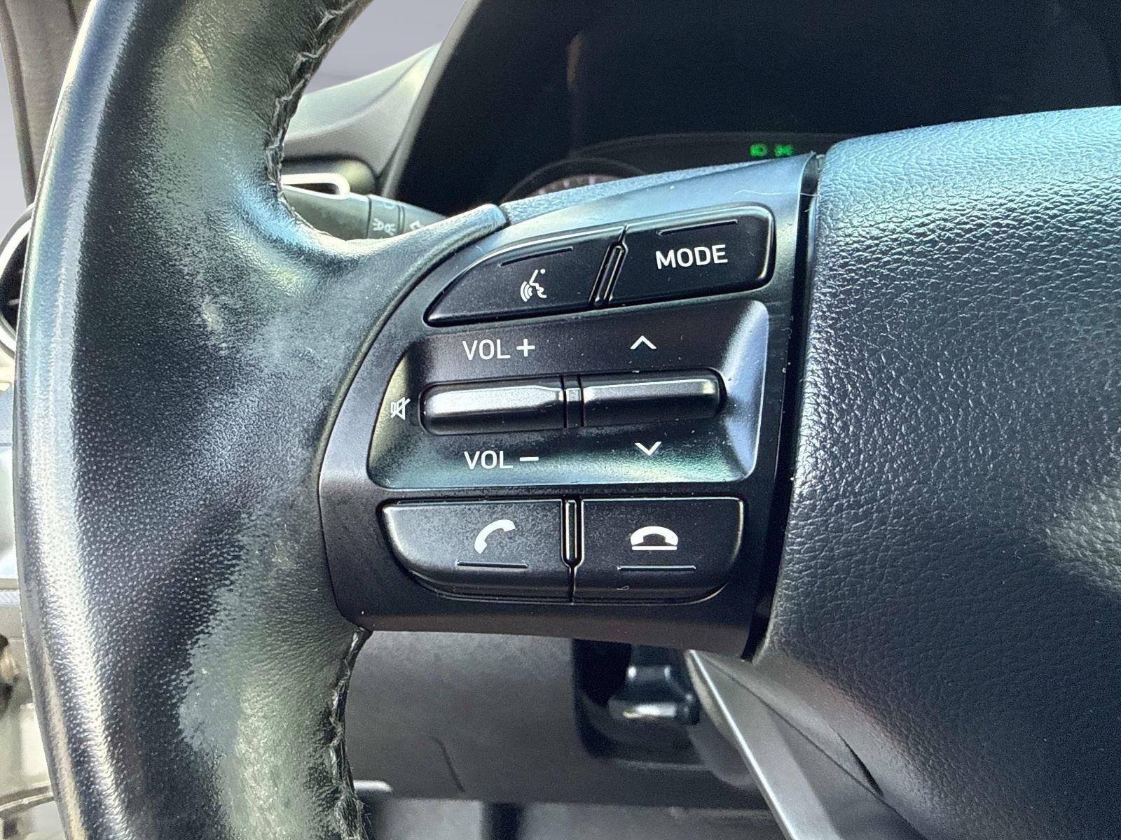 2020 Hyundai Veloster 2.0 Premium