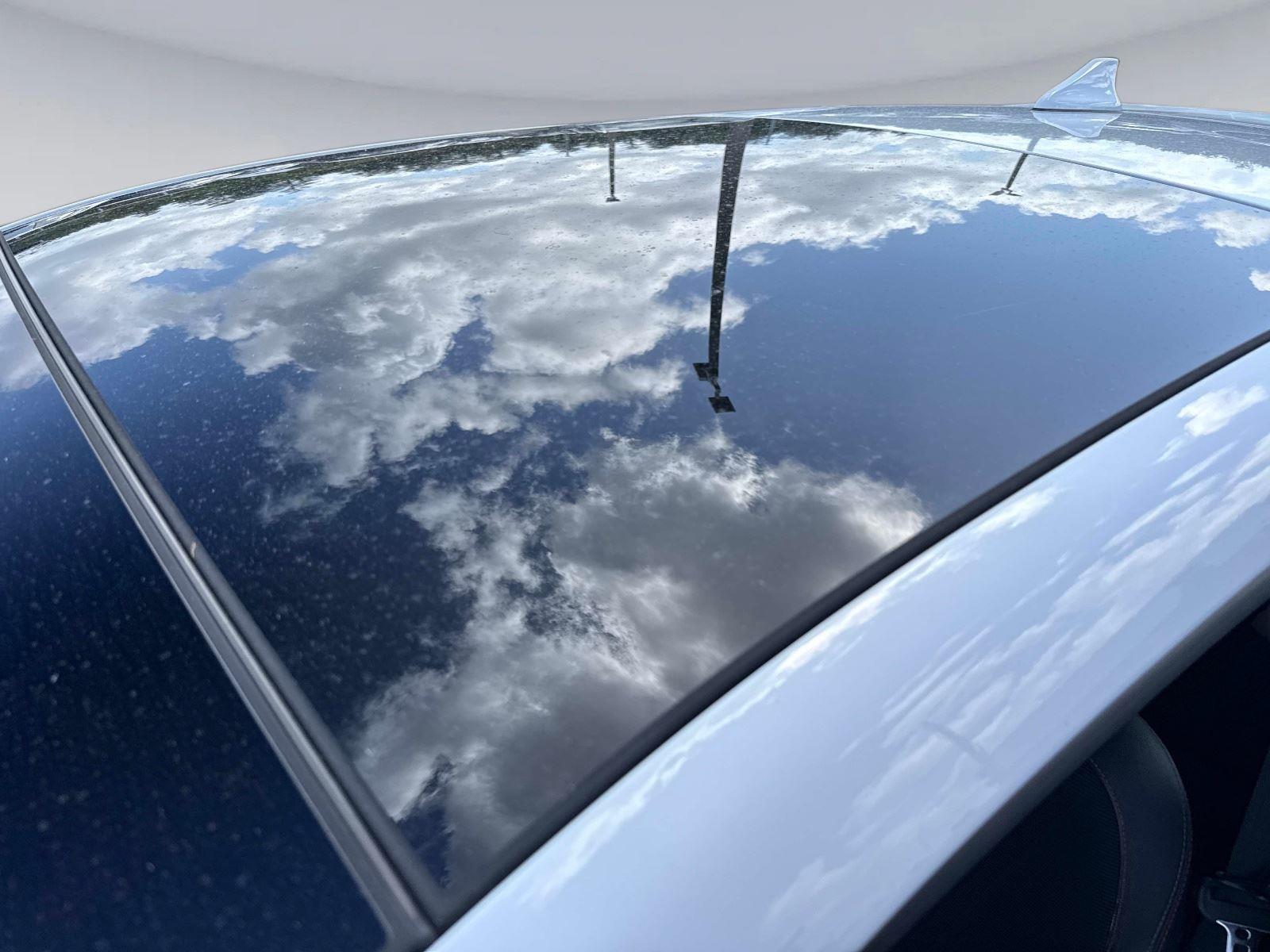 2020 Hyundai Veloster 2.0 Premium