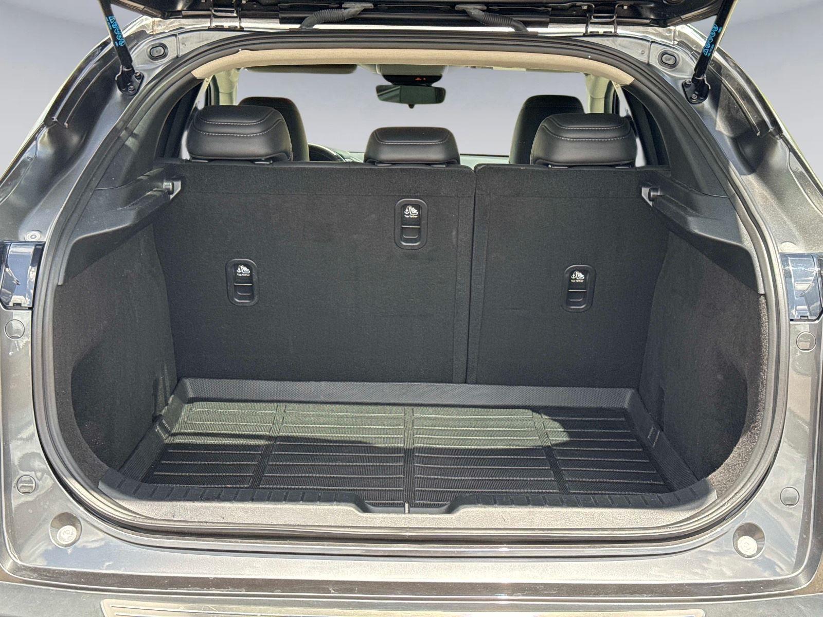 2023 Mazda CX-30 2.5 S Preferred Package