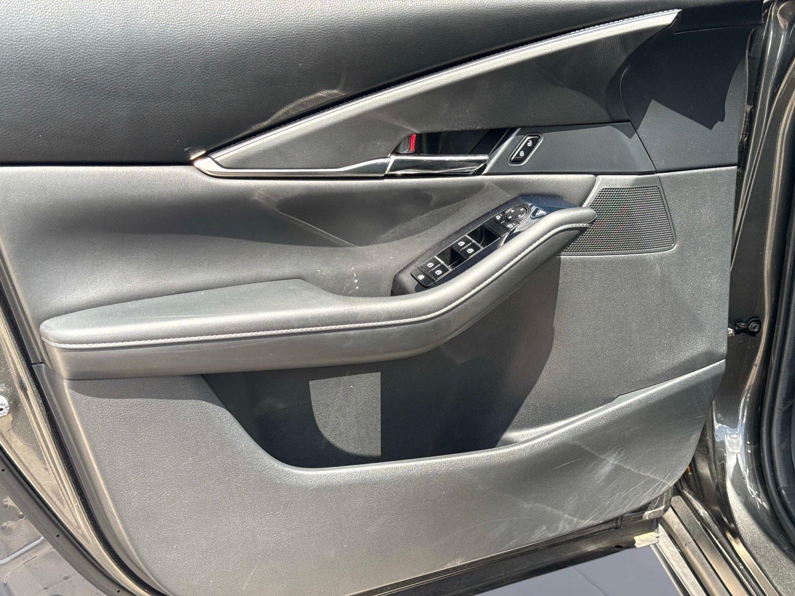 2023 Mazda CX-30 2.5 S Preferred Package