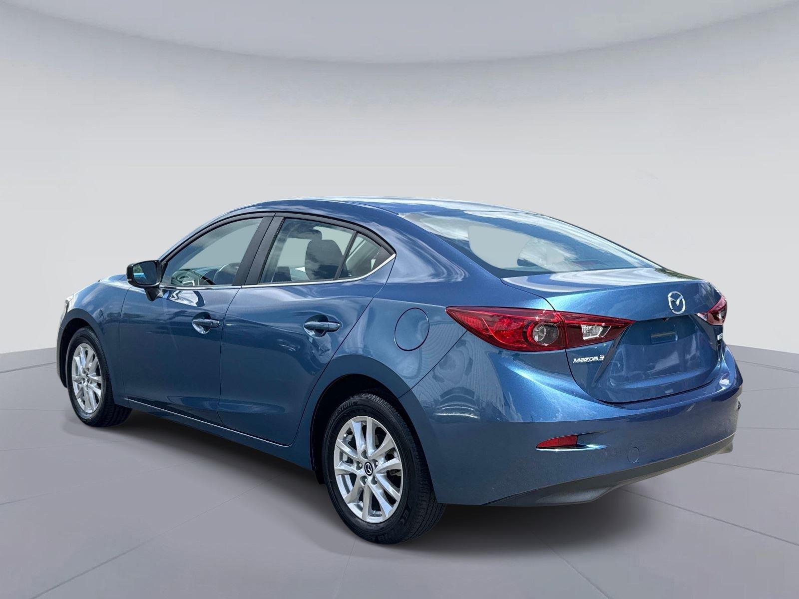 2018 Mazda Mazda3 4-Door Sport