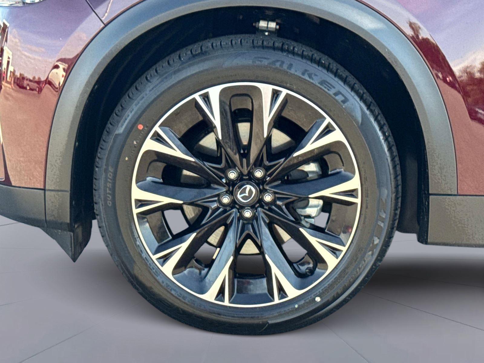 2024 Mazda CX-90 PHEV Premium