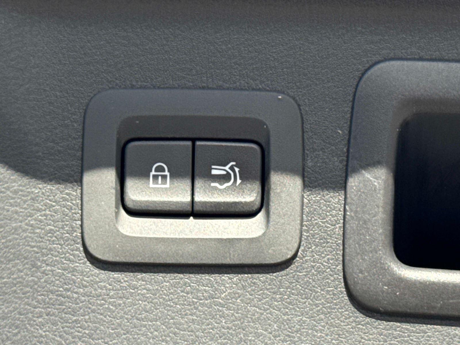 2024 Mazda CX-90 PHEV Premium