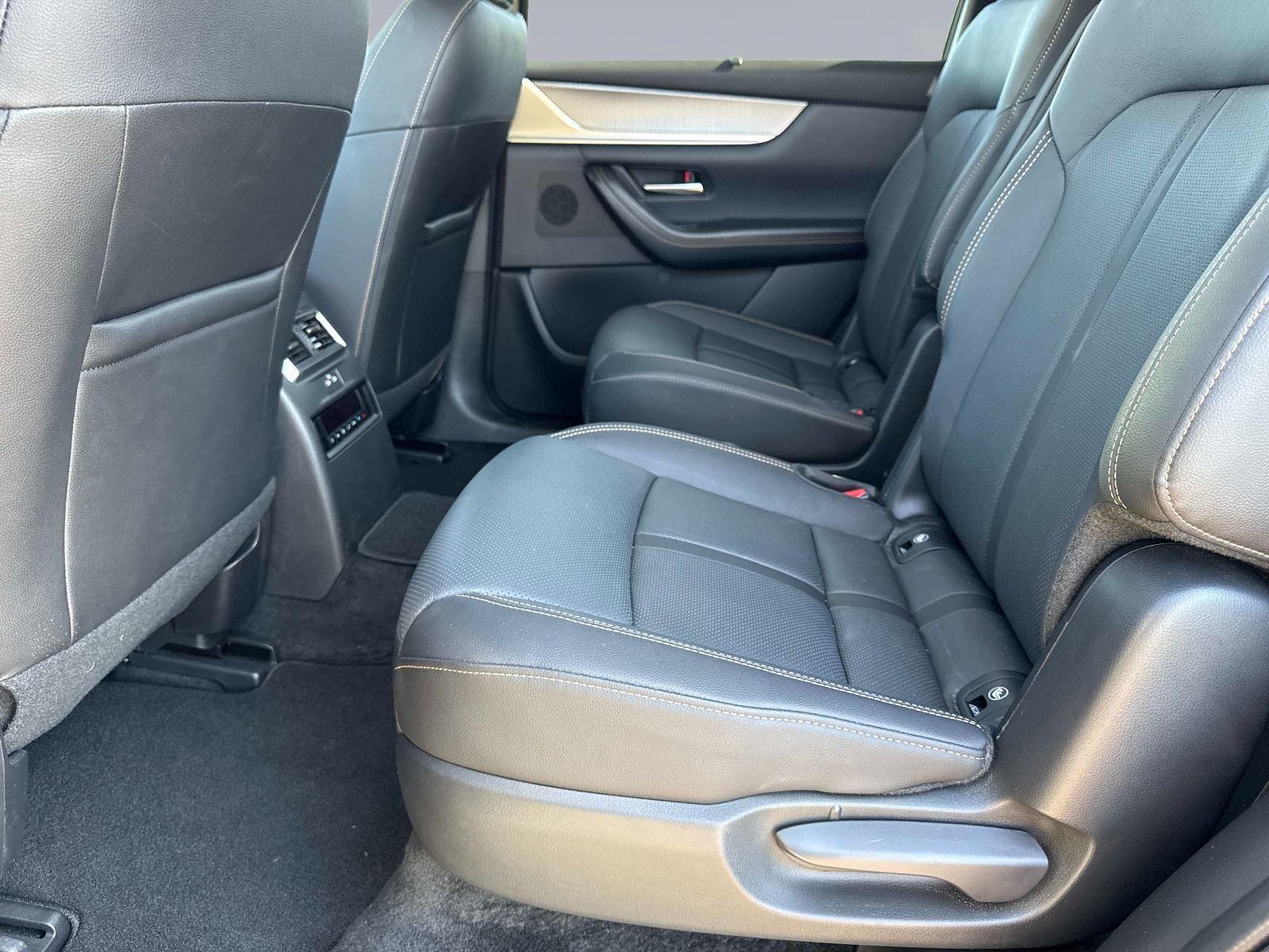 2024 Mazda CX-90 PHEV Premium