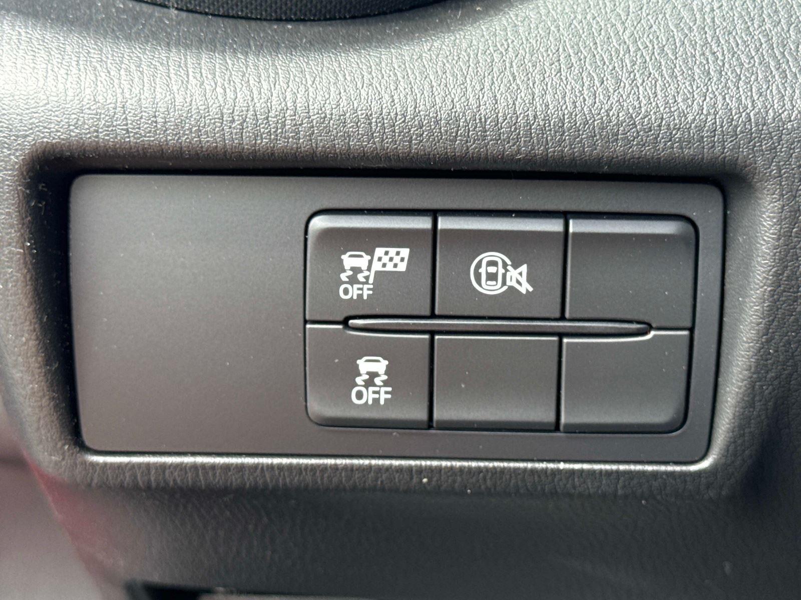 2026 Mazda MX-5 Miata Club