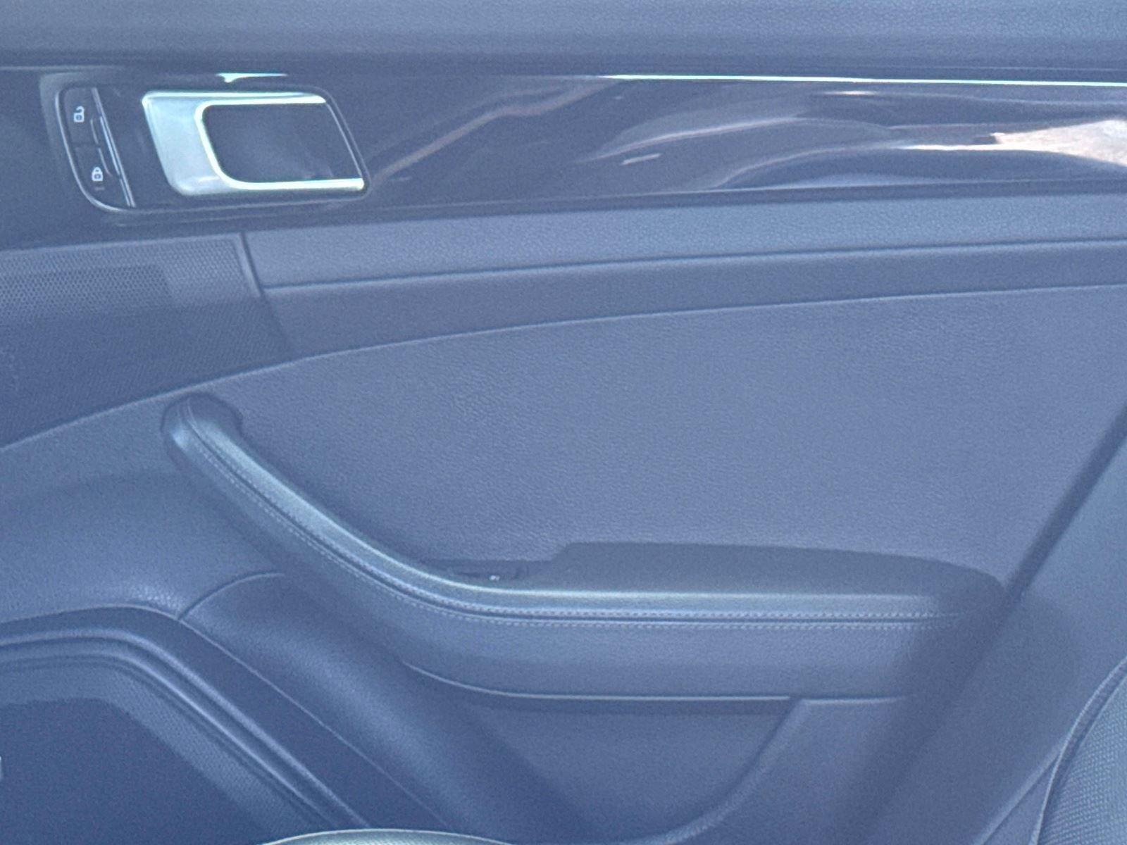 2020 Porsche Panamera 4 E-Hybrid