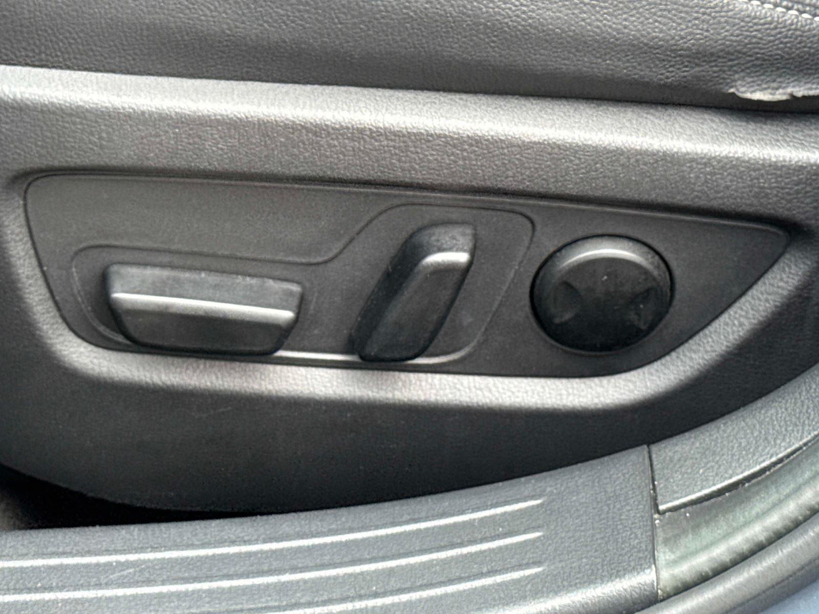 2023 Mazda CX-50 2.5 S Preferred Plus Package