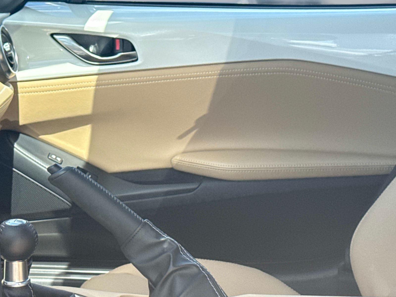 2026 Mazda MX-5 Miata RF Grand Touring