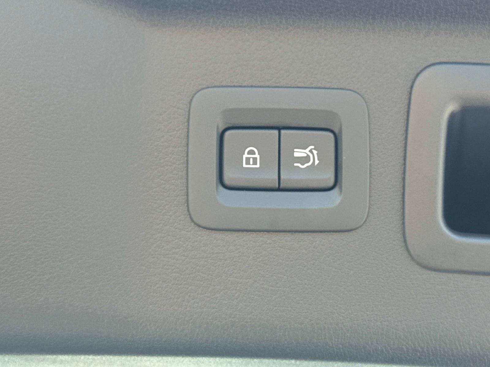 2026 Mazda CX-90 Select