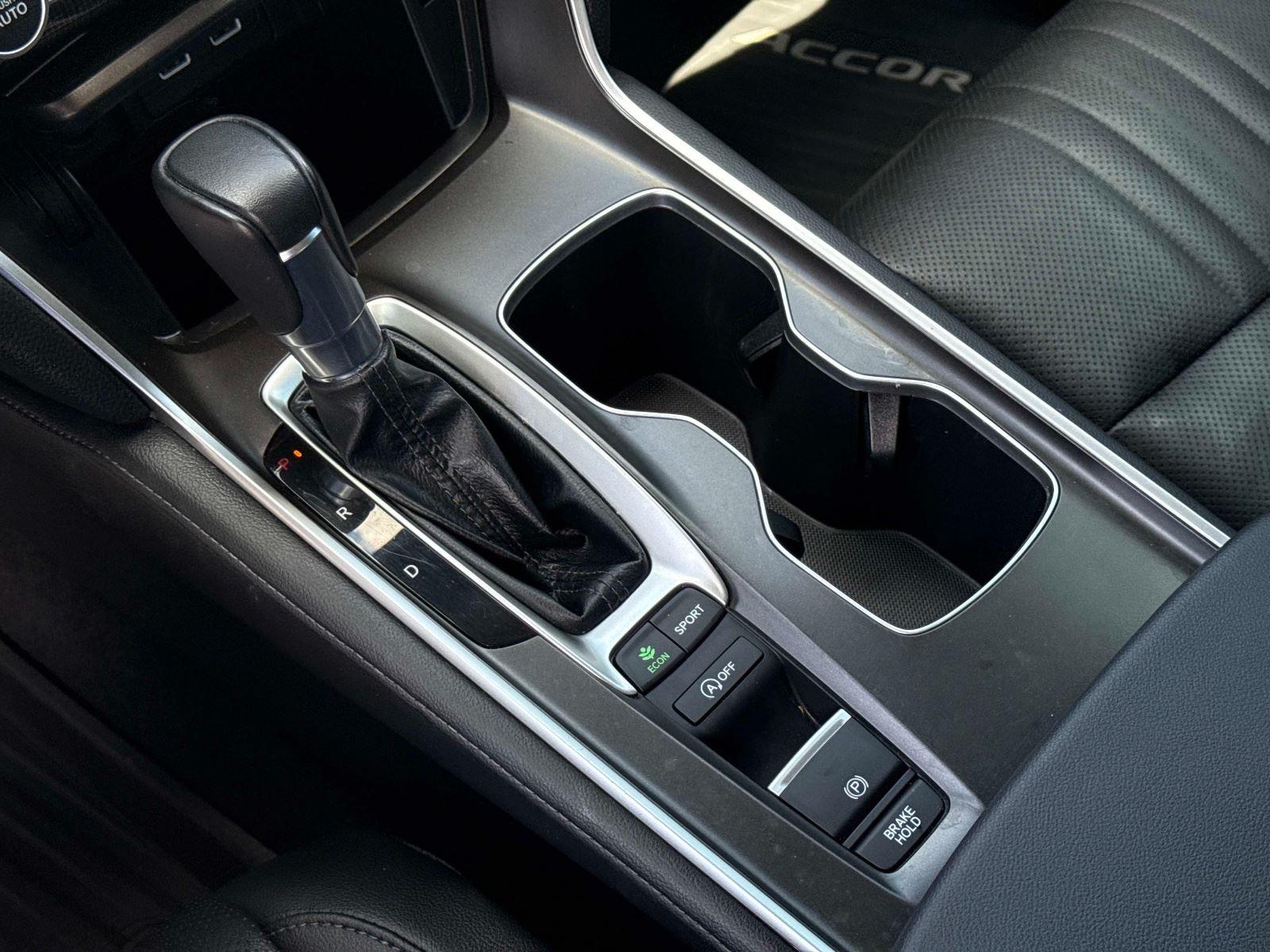 2022 Honda Accord Sedan Sport SE
