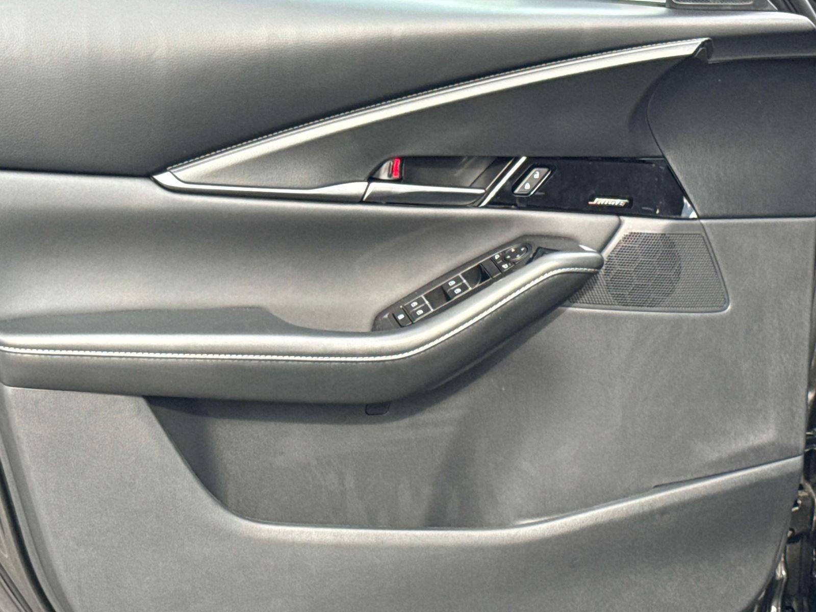 2026 Mazda CX-30 2.5 S Select Sport