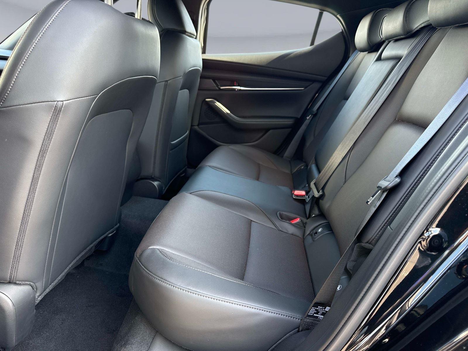 2026 Mazda Mazda3 Hatchback 2.5 Turbo Premium Plus