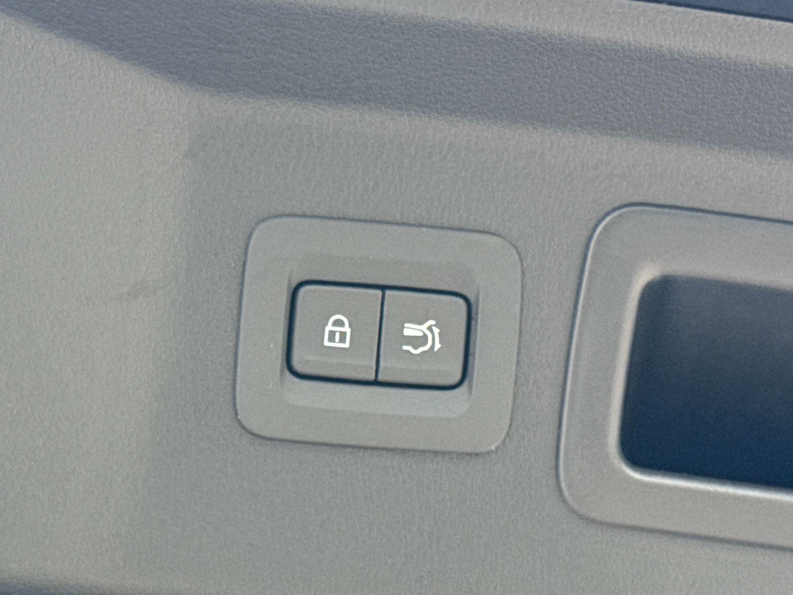 2026 Mazda CX-90 Select