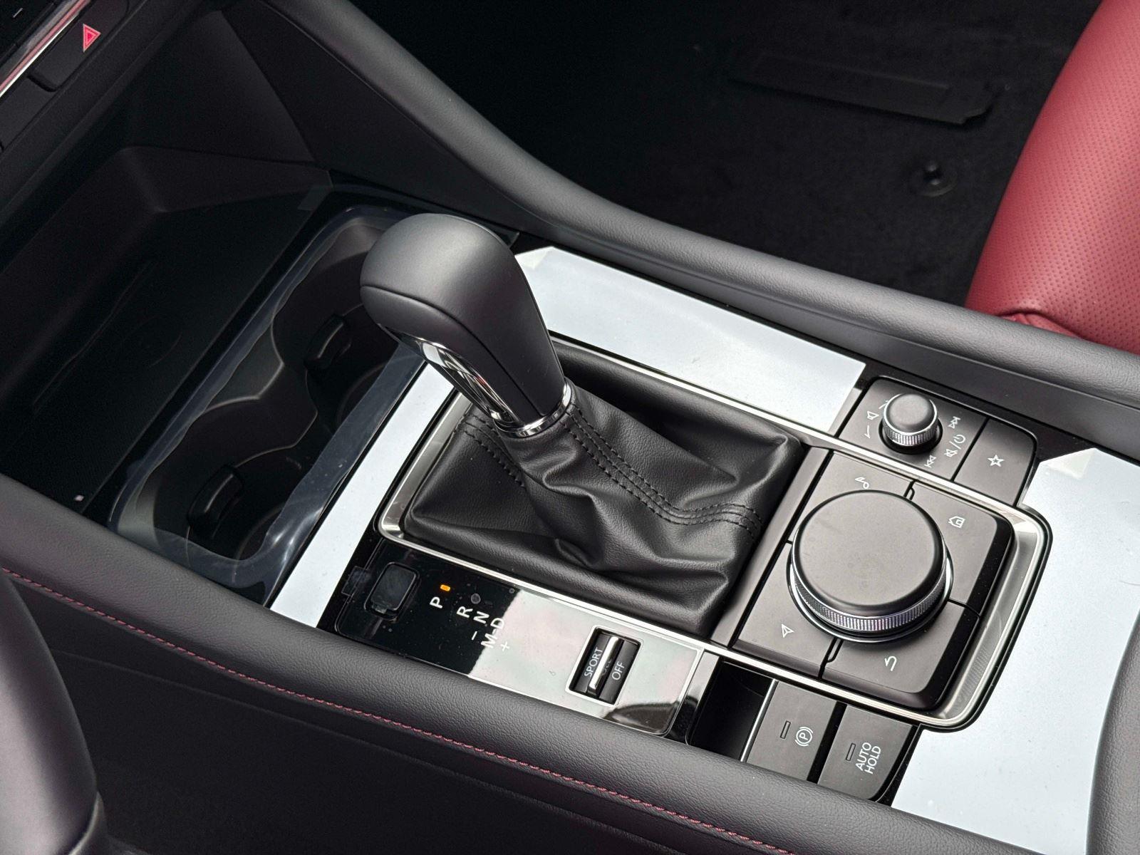 2026 Mazda Mazda3 Hatchback 2.5 S Carbon Edition
