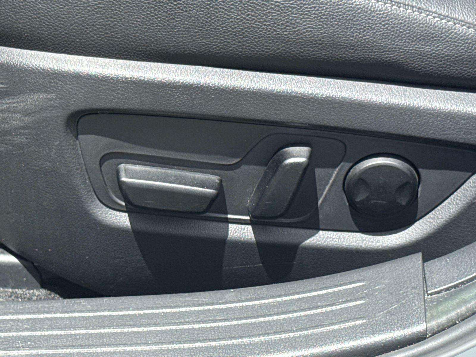 2023 Mazda CX-50 2.5 S Preferred Plus Package