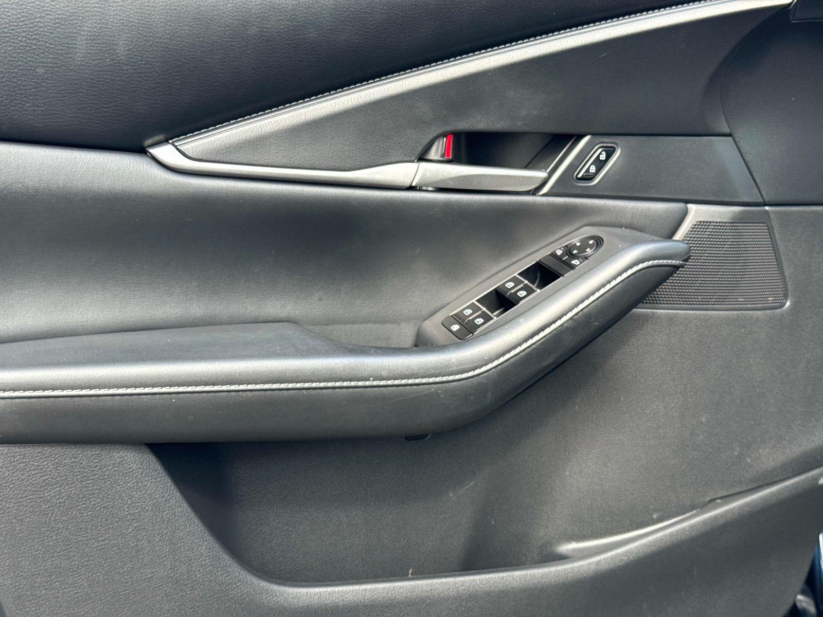 2023 Mazda CX-30 2.5 S Select Package