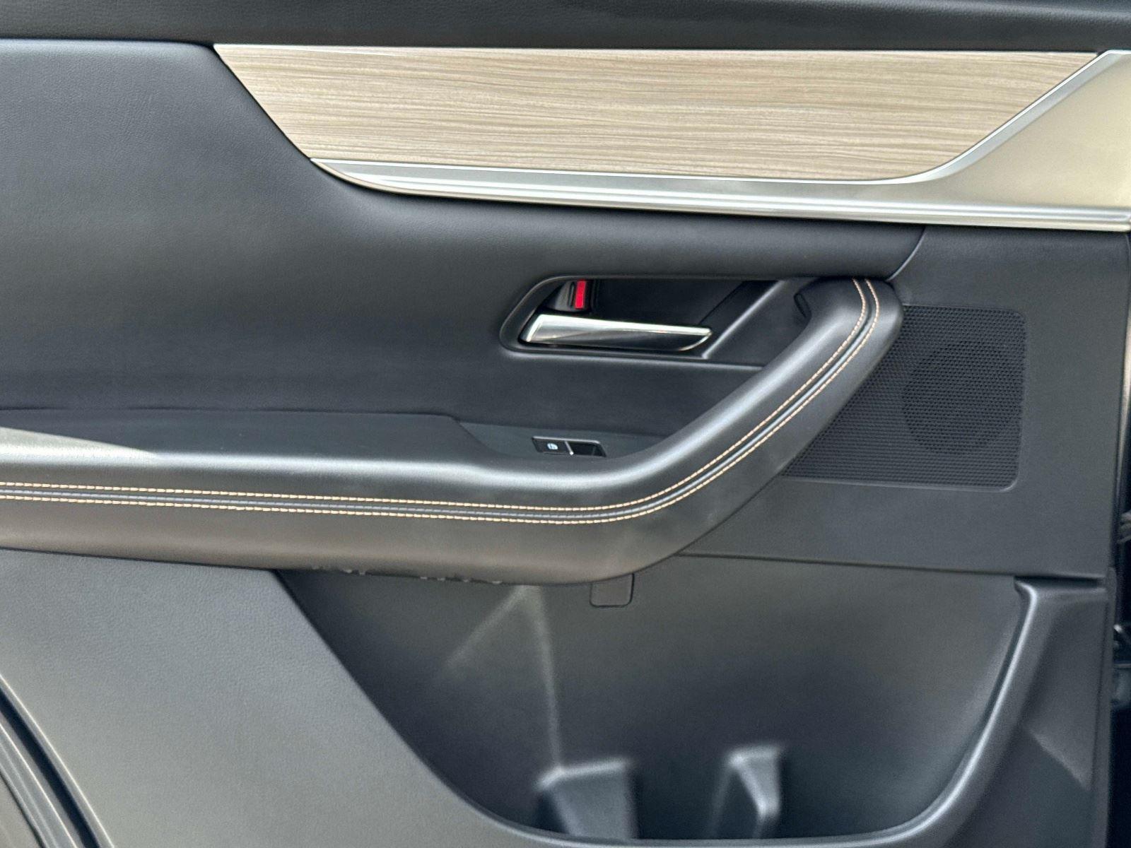 2025 Mazda CX-90 Preferred Package